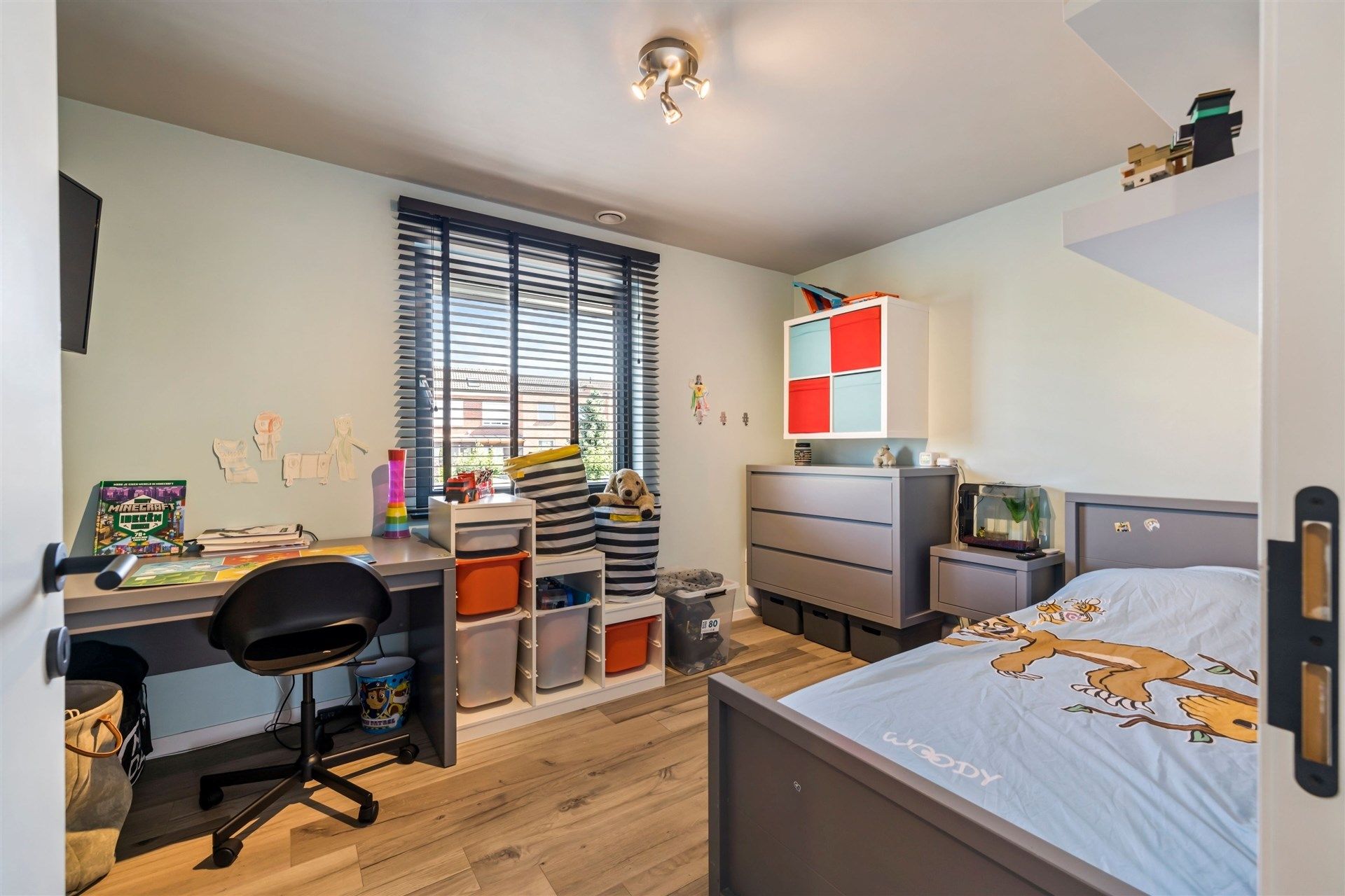 Uitstekende gezinswoning met 4 slaapkamers gelegen in een kindvriendelijke woonwijk foto 26