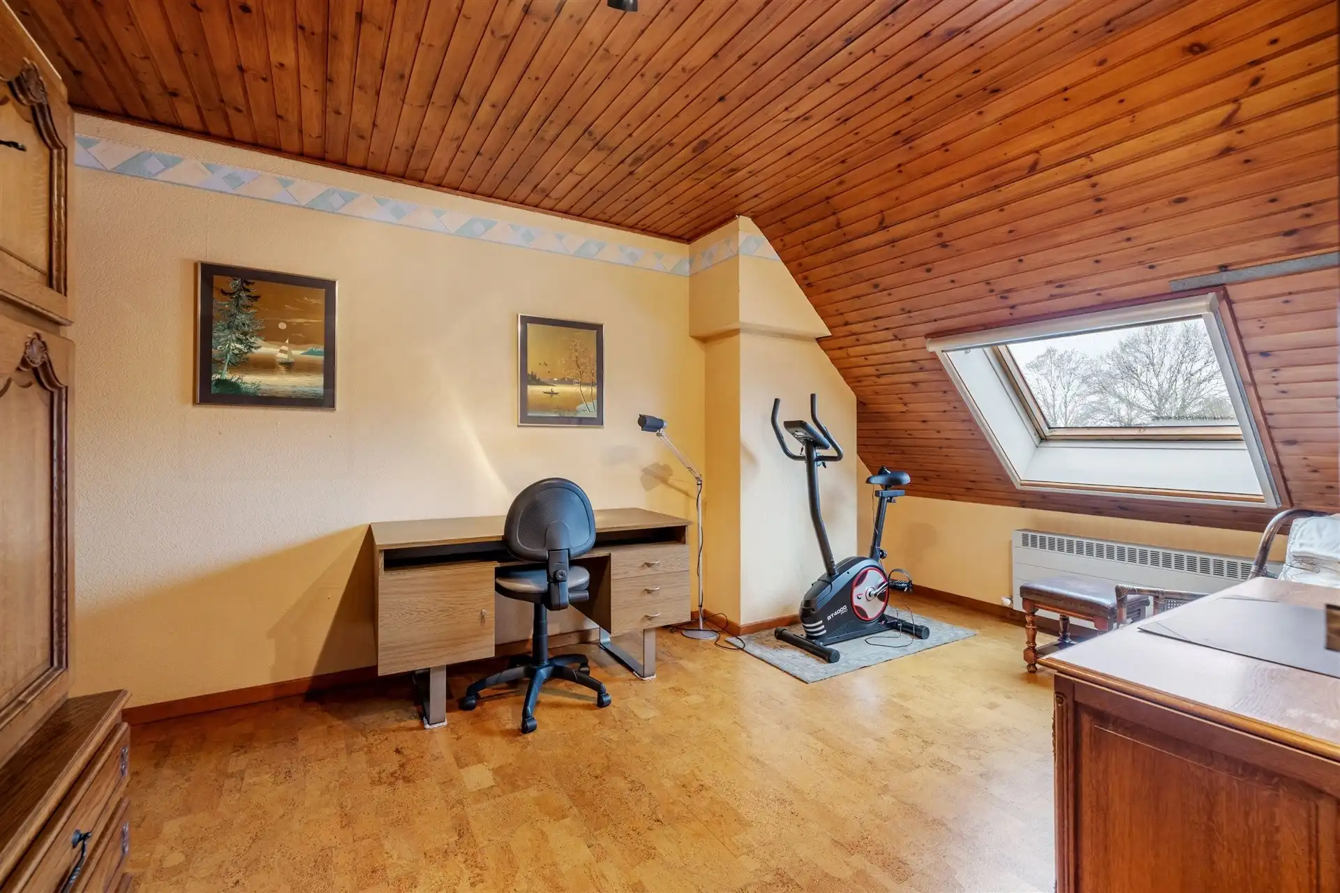 Charmante gezinswoning met 3 slaapkamers en inpandige garage foto 20