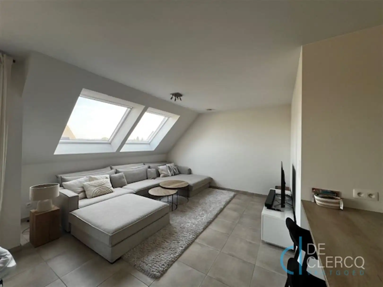 Tijdloos appartement TE HUUR in centrum Lochristi! foto 8