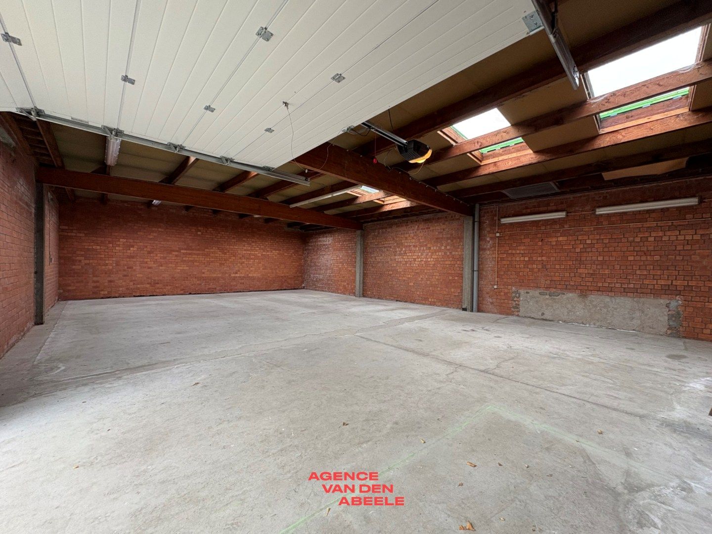 Ruim magazijn foto 3