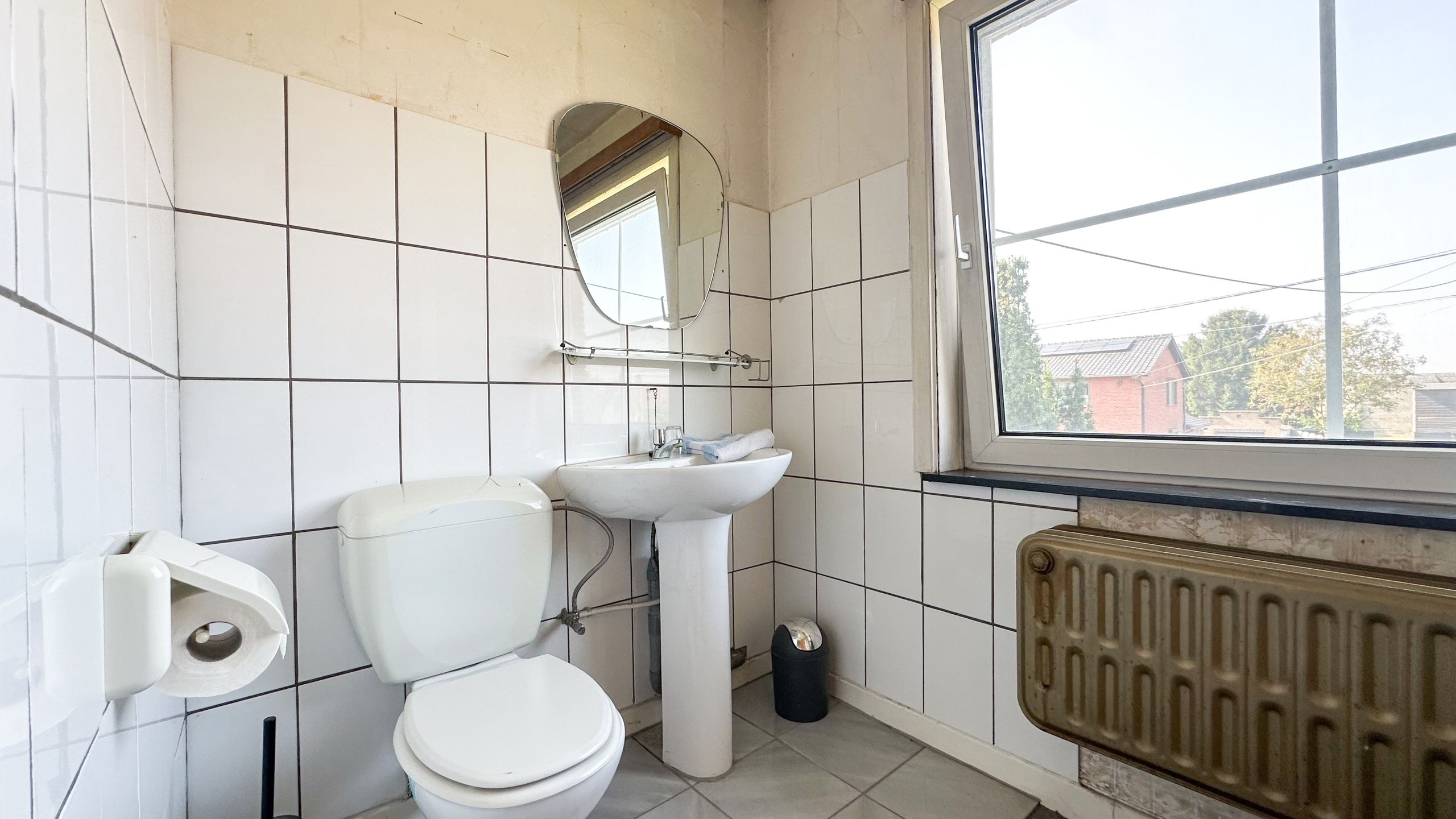 Instapklare woning met woonopp. van 309m² te Houthalen! foto 31