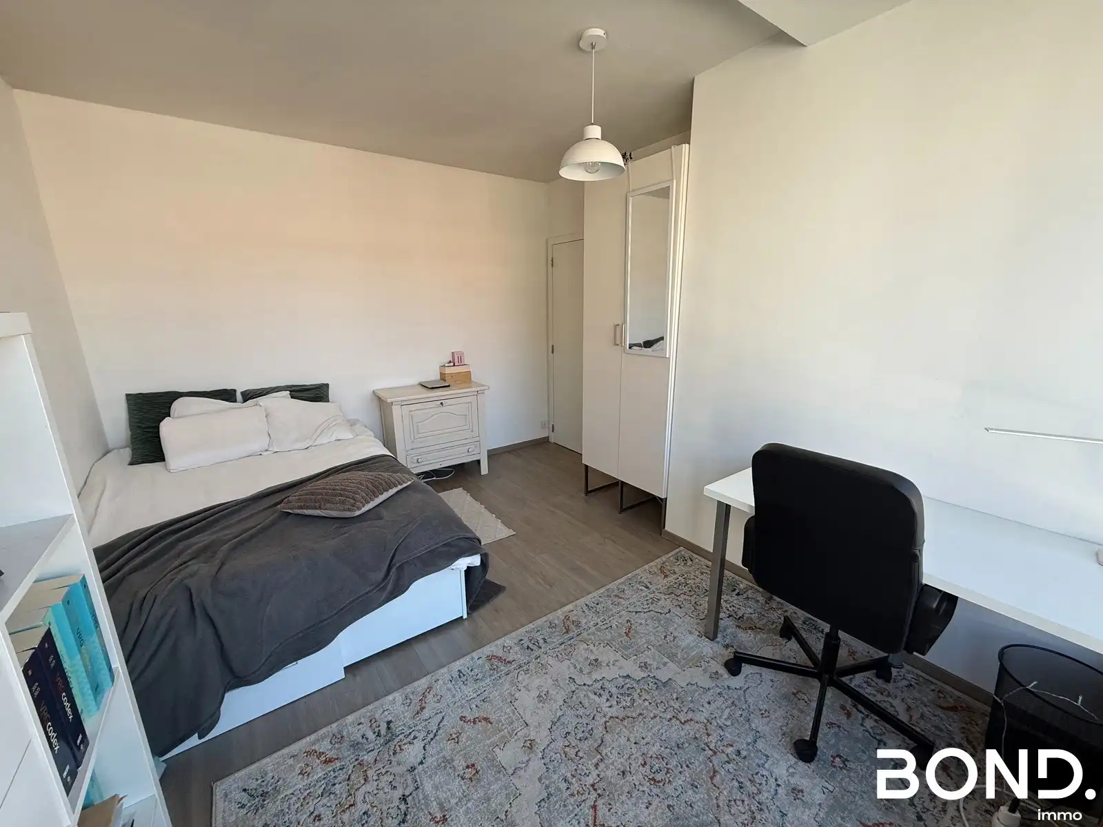 Gerenoveerd appartement met 2 slaapkamers in hartje Leuven foto 4