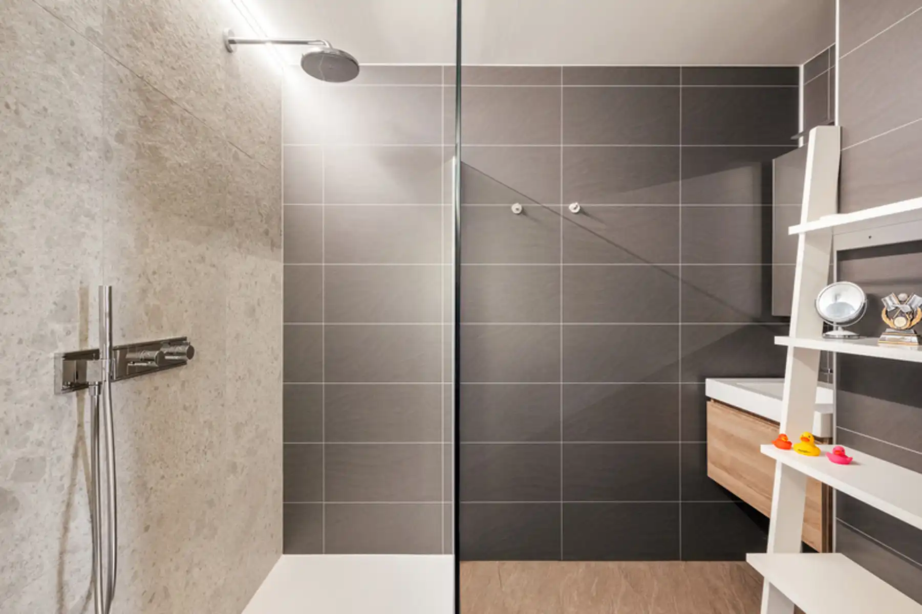 Rustig gelegen energie zuinige villa !!! foto 20