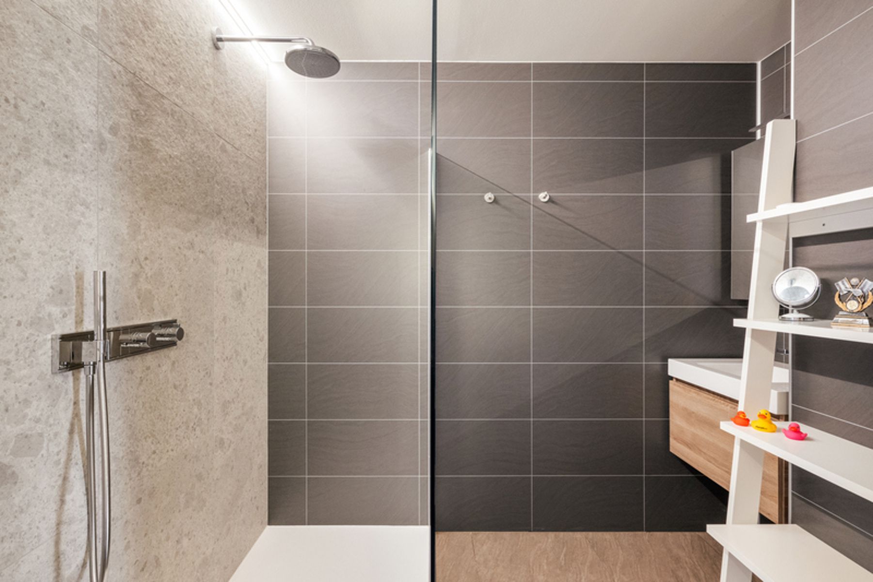 Rustig gelegen energie zuinige villa !!! foto 20