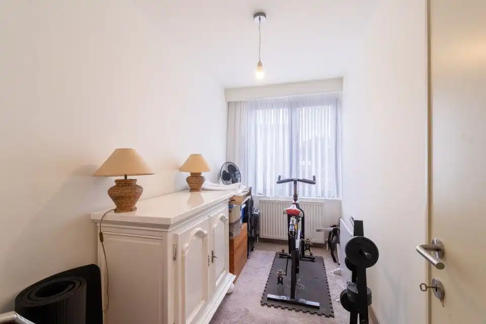 Instapklaar appartement met twee slaapkamers in Wilrijk foto 14