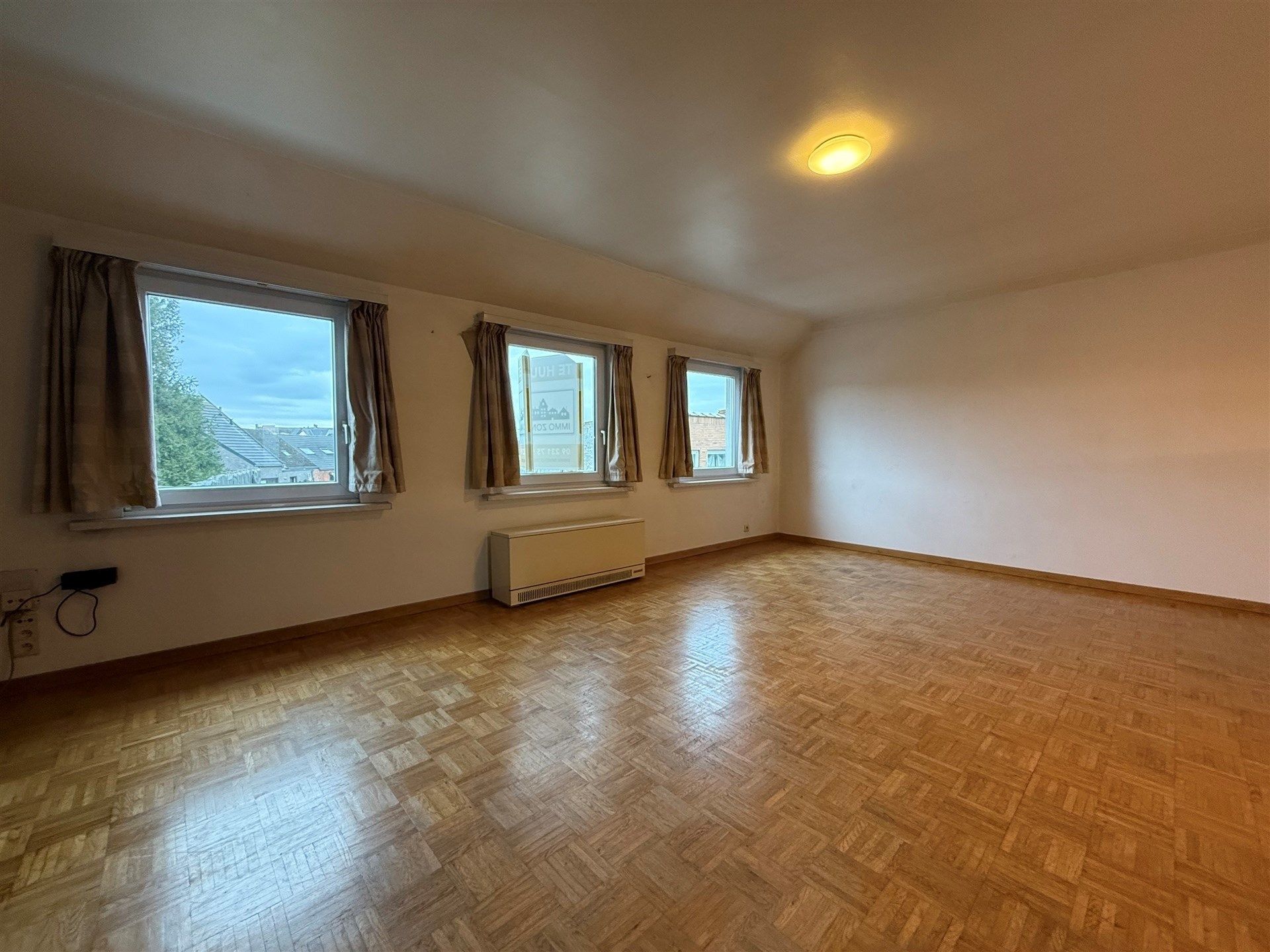 Centraal gelegen appartement met 2 slaapkamers. foto 4