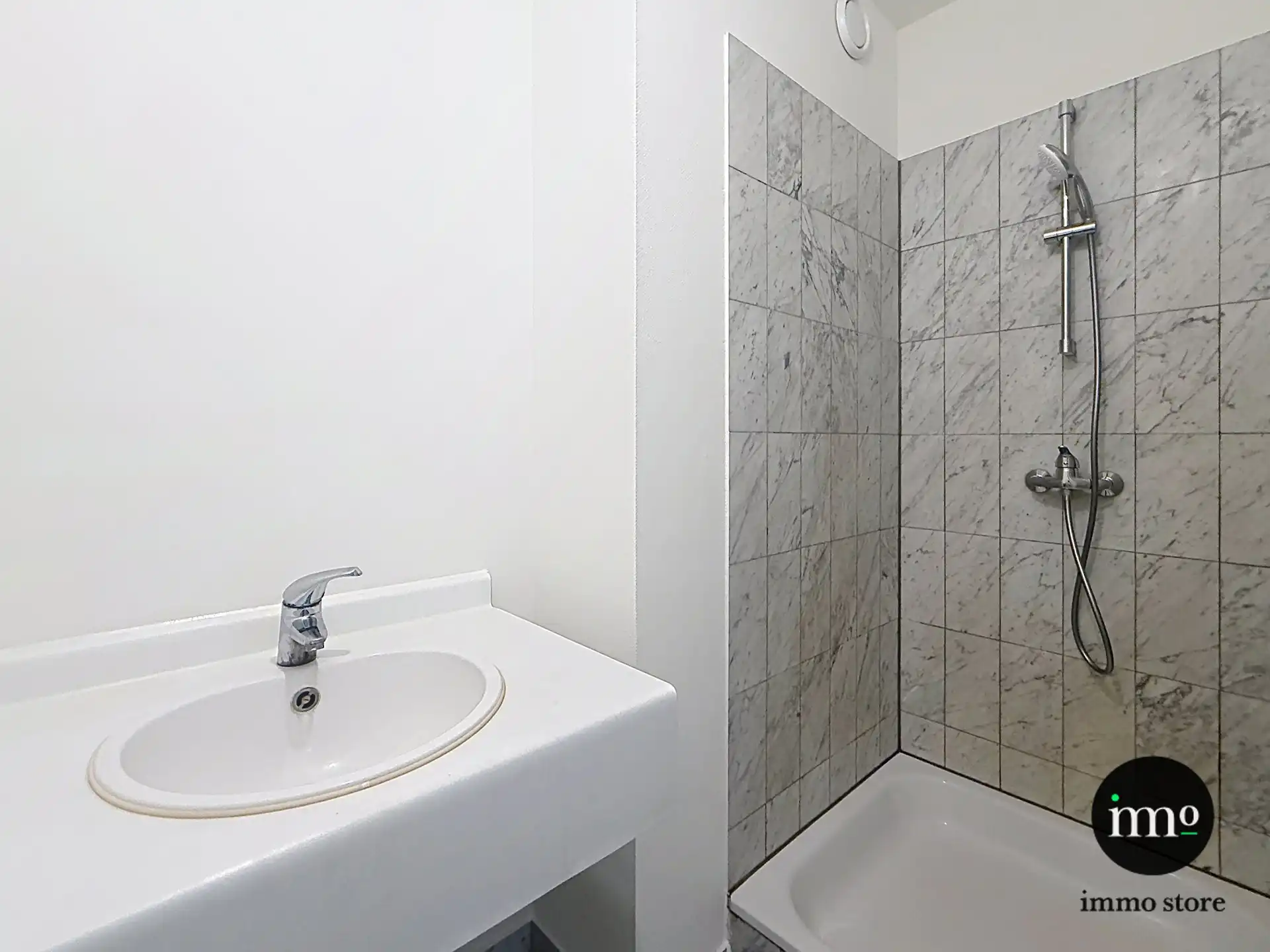 Ruim appartement met 2 terrassen en 4 slaapkamers in Ukkel! foto 13