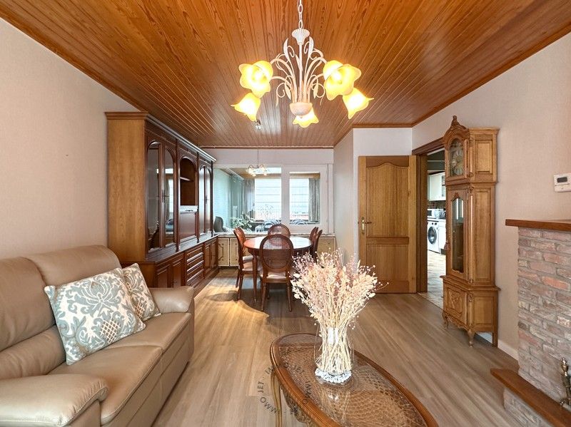 Woning met drie slaapkamers en tuin foto 6