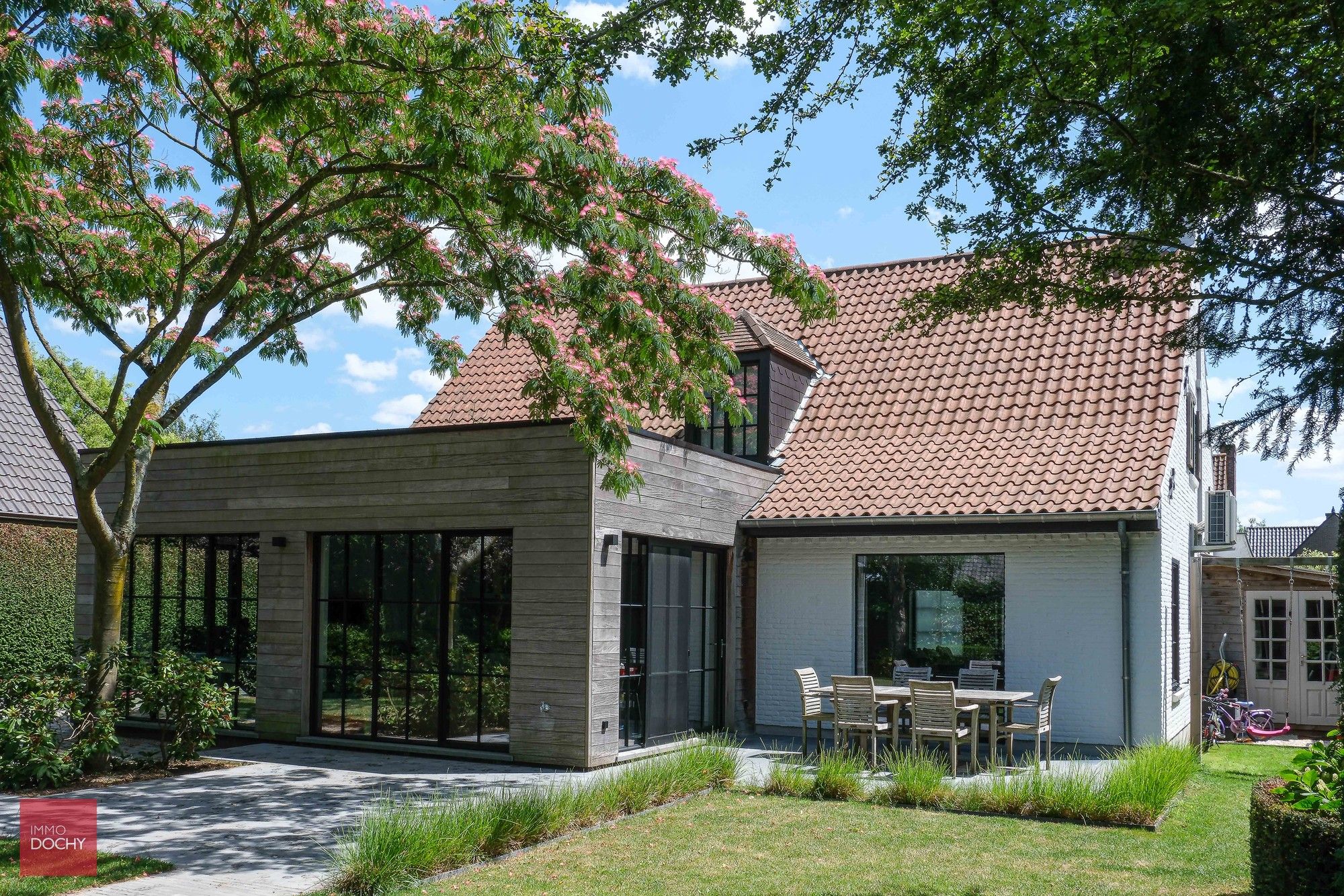 Gerenoveerde instapklare villa in Pius X wijk foto 5