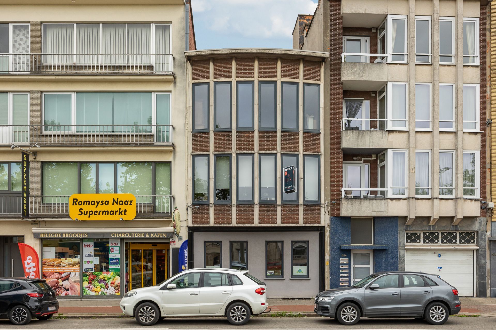 Ruim 2-slaapkamer appartement met groot terras foto 23