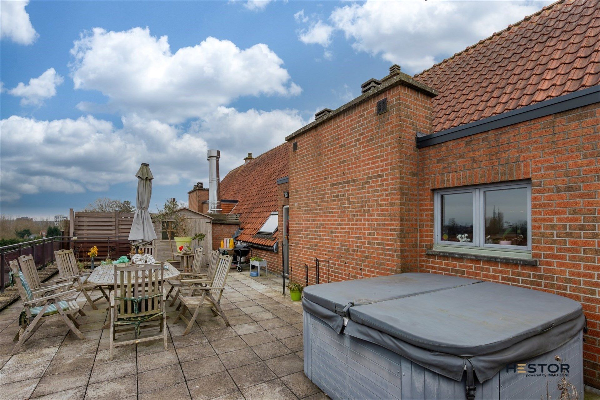 Ruim, 3 slaapkamerappartement met gigantisch terras nabij het centrum van Temse foto 10