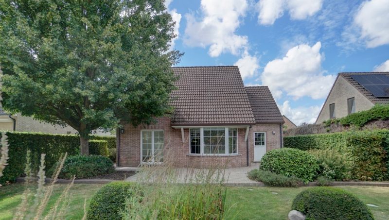 Landhuis van 172m² op 6 are 30 ca met zeer mooie tuin foto 30