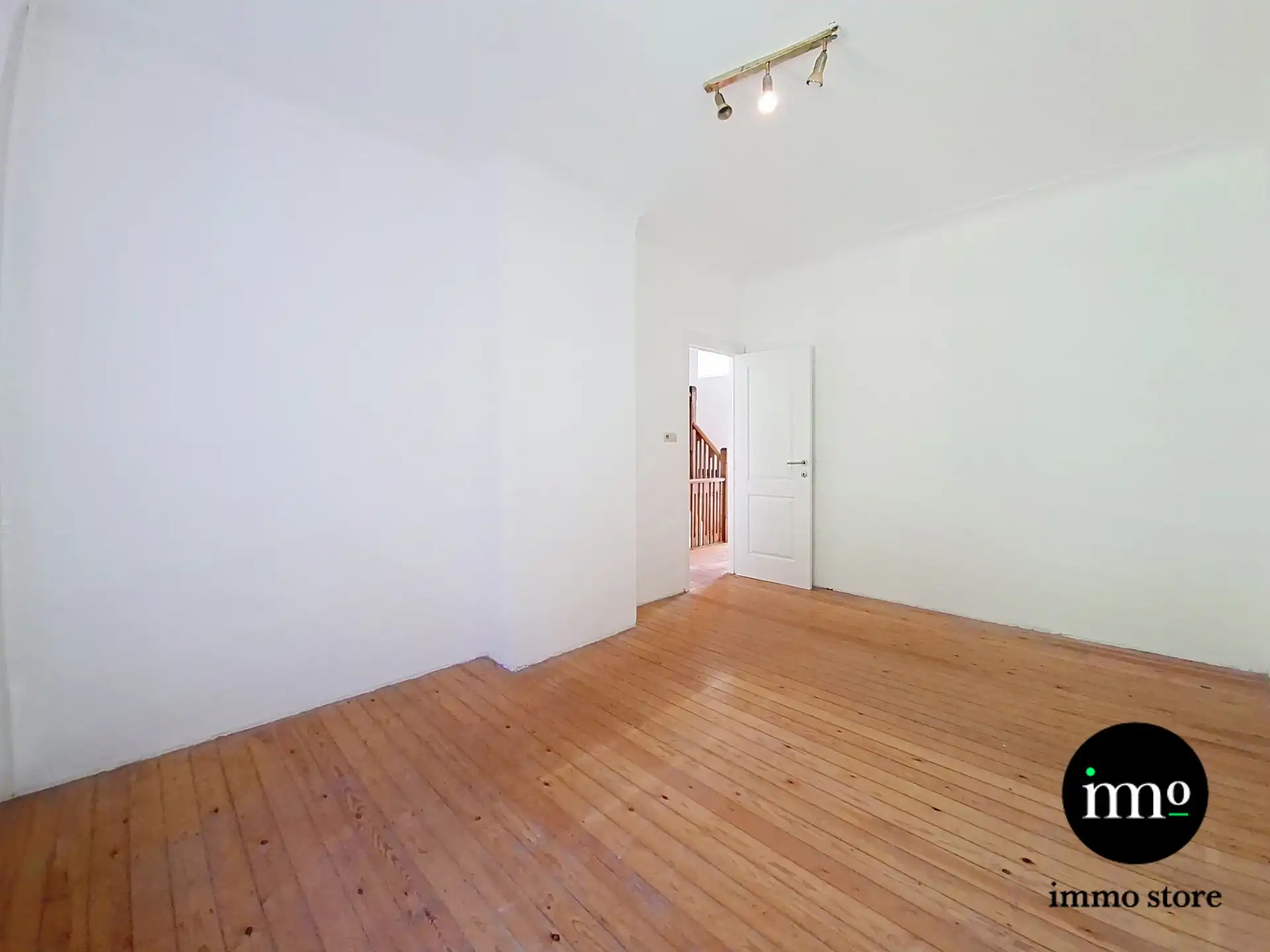 Bel-étagewoning met 5 slaapkamers op topligging foto 16