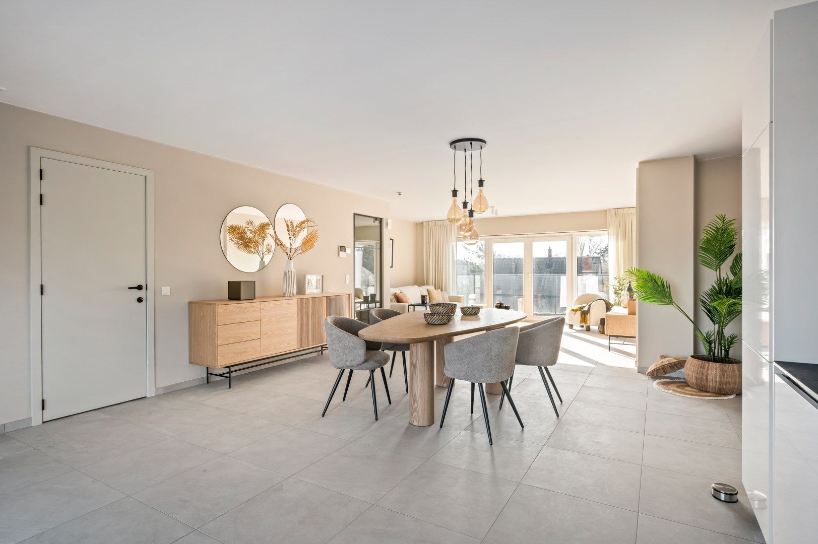 SHOWAPPARTEMENT - LUXE 2 SLAAPKAMERAPPARTEMENT MET TERRAS TE KOMEN  foto 12