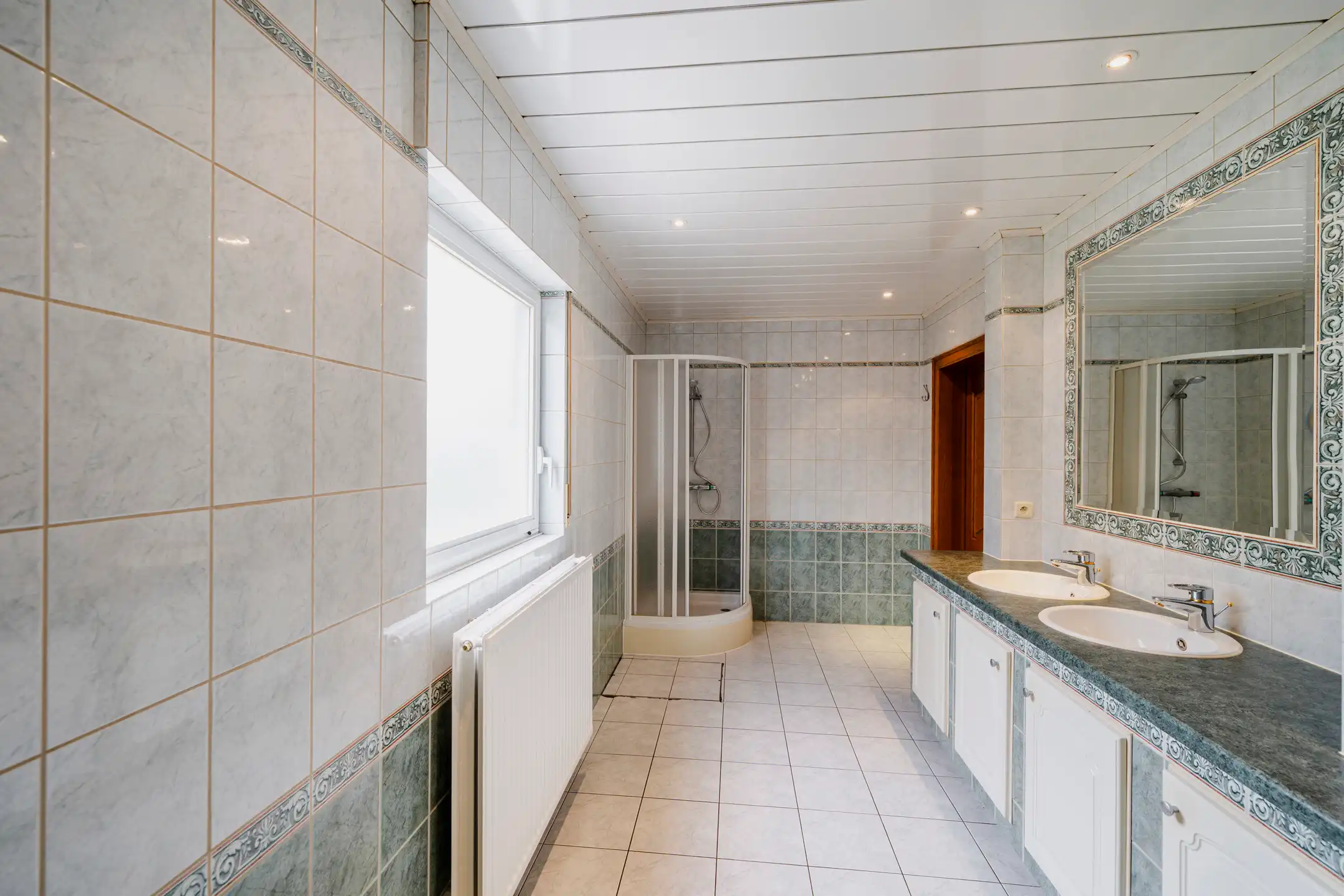 Prachtige dorpswoning op 1.099 m² foto 13