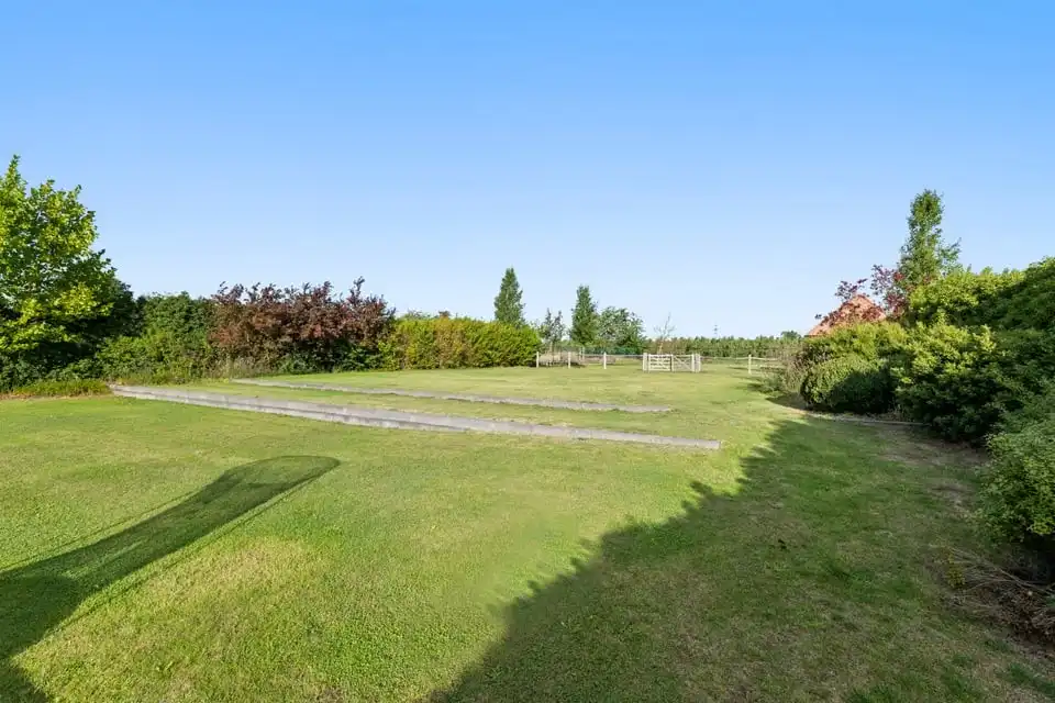 UNIEKE LUXUEUZE VILLA OP EEN PRACHTIG PERCEEL VAN 28A50CA IN SINT-TRUIDEN foto 53