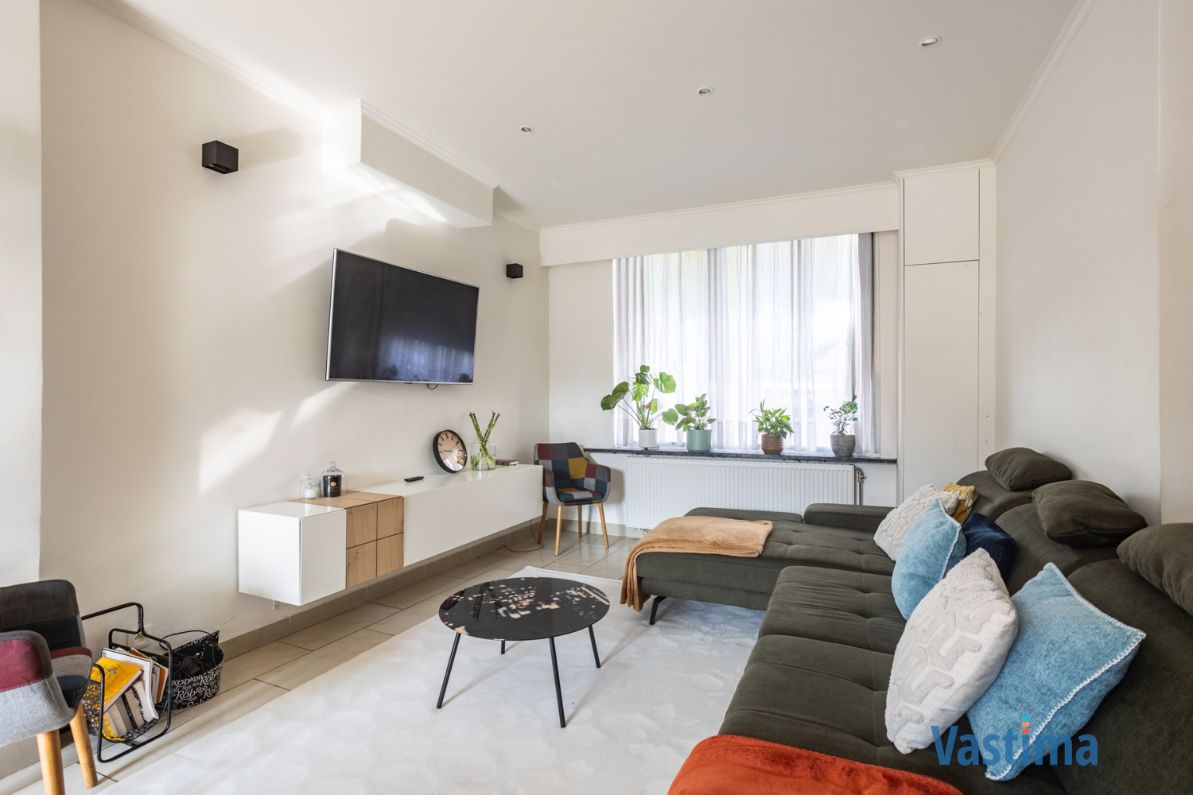 Ruime woning met 4 slaapkamers en buitenruimte centrum Aalst foto 5