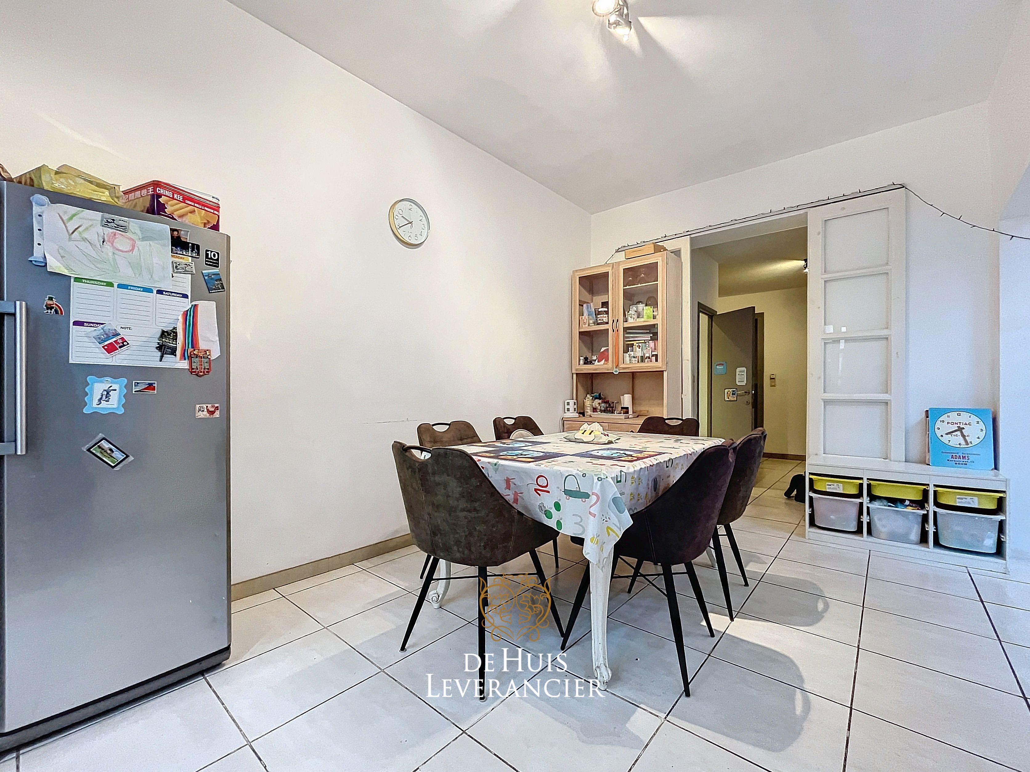 RUIME woning te koop (8 slpks, 2 badk) die ook perfect als tweewoonst kan dienen foto 50