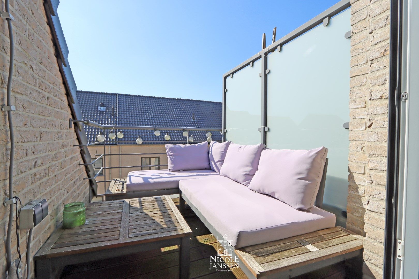 Verzorgd, instapklaar duplex-appartement met twee ruime slaapkamers en garagebox foto 19