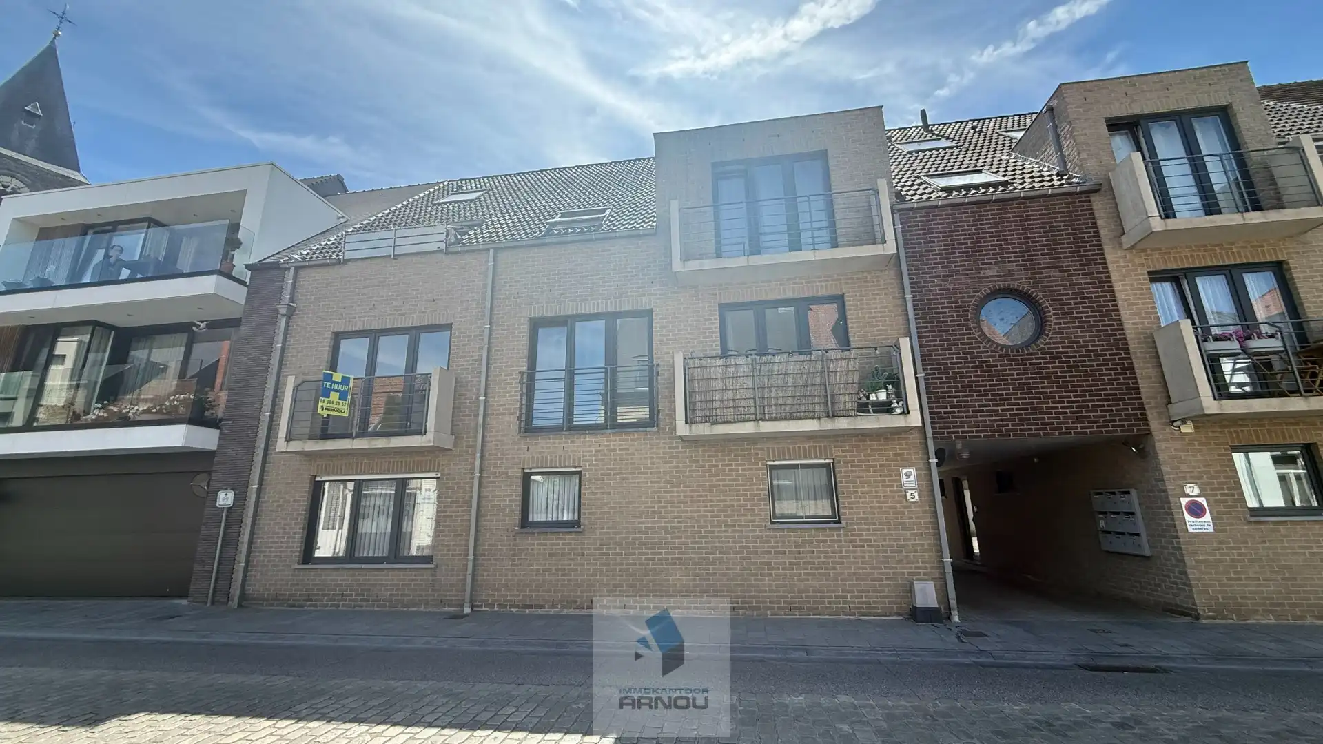 Appartement te huur foto {{pictureIndex}}