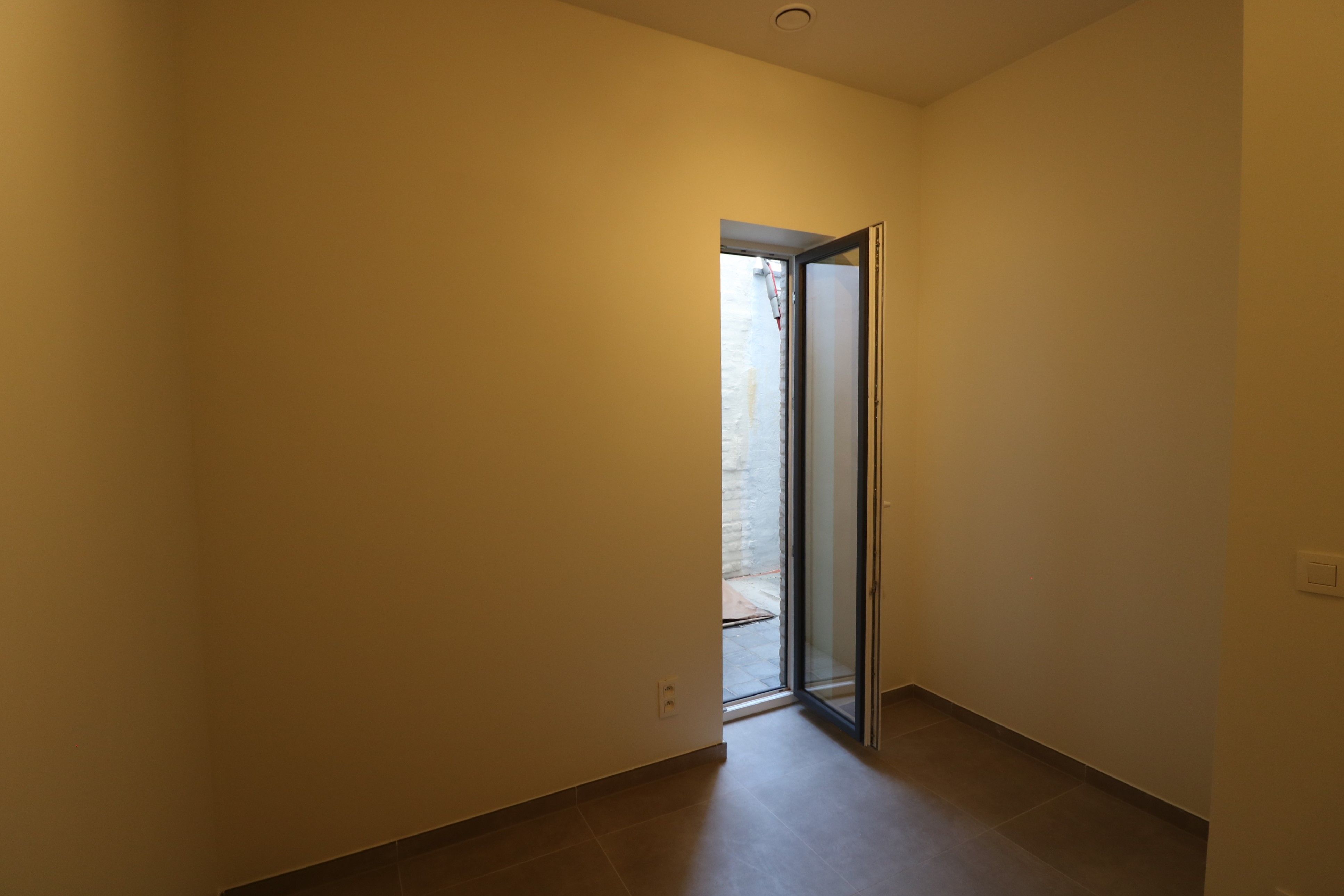 Instapklaar appartement met twee slaapkamers en koertje op wandelafstand van het centrum. foto 6