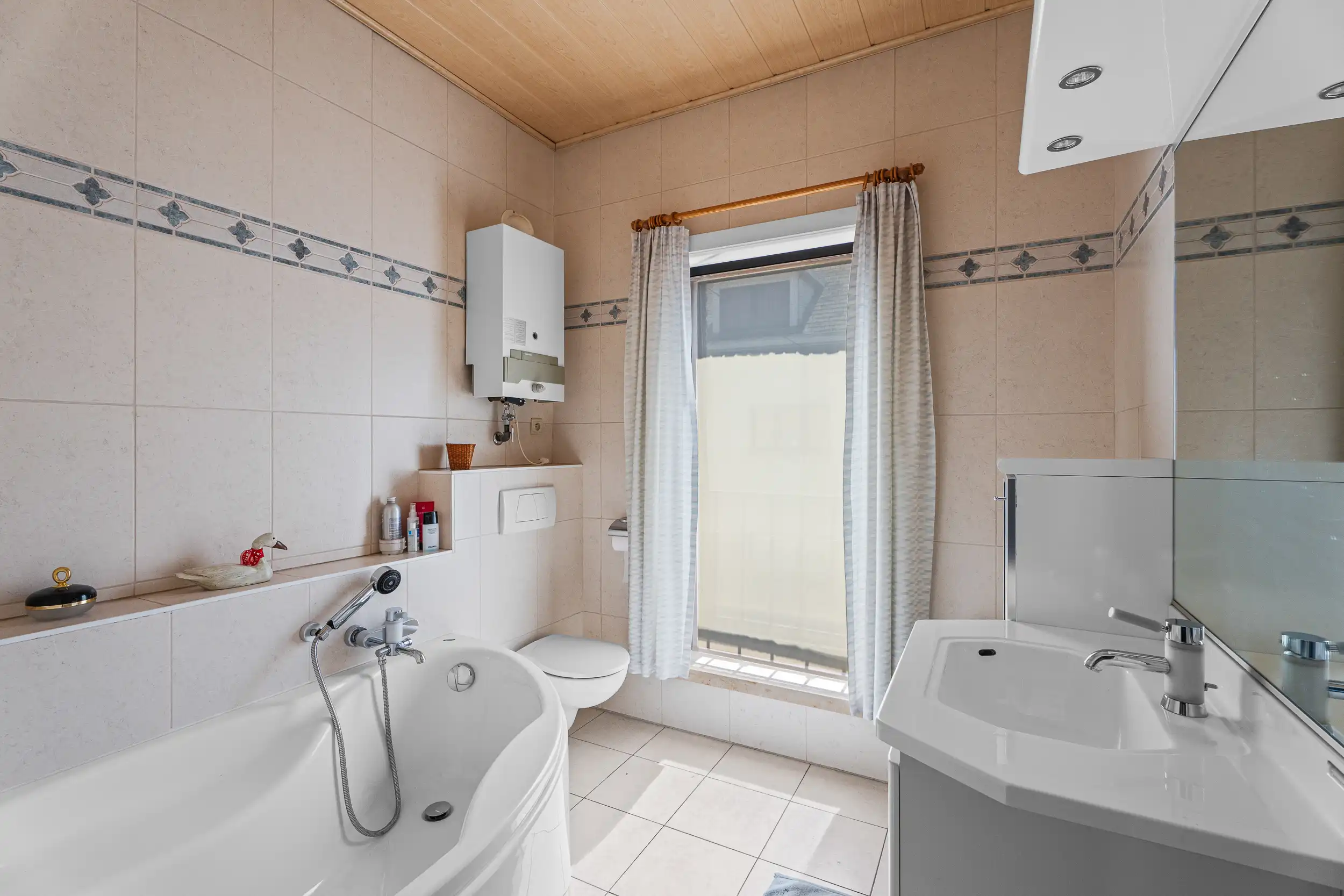 Te renoveren woning op toplocatie te Gentbrugge foto 13