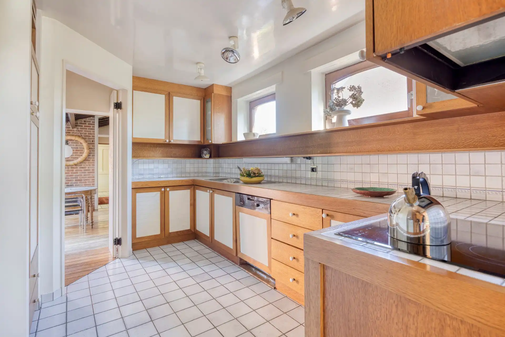 Charmante, te renoveren woning met karakter, binnenkoer en tal van mogelijkheden in Godsheide foto 6