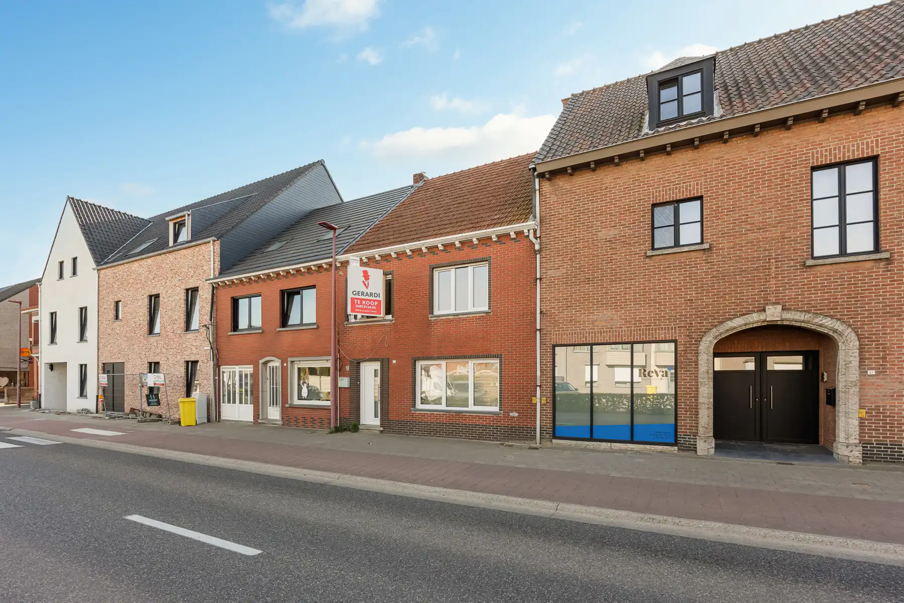 Recent gerenoveerde woning met 2 slpks nabij het centrum foto 31