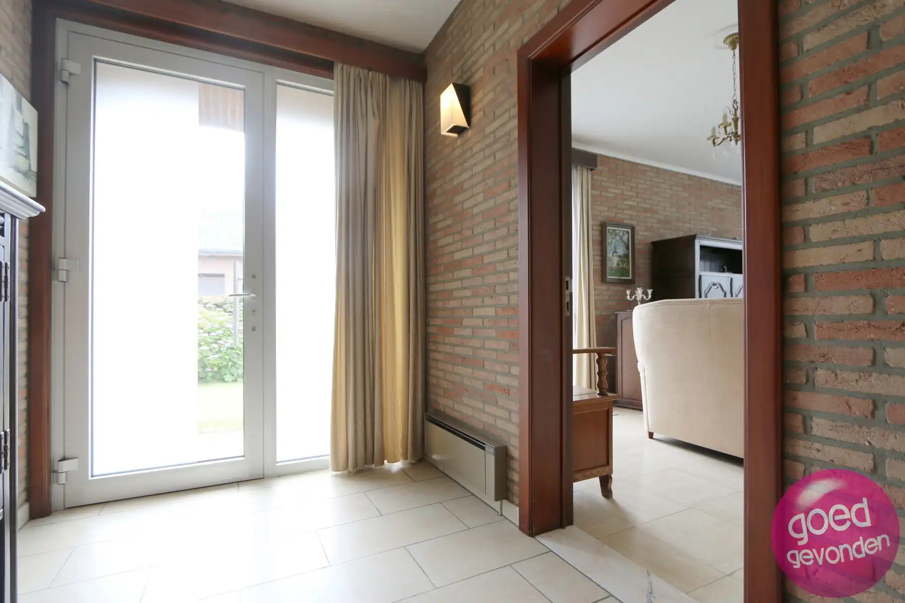 GELIJKVLOERSE WONING - 4 SLK - TUIN - GARAGE - CENTRAAL - RUST foto 4