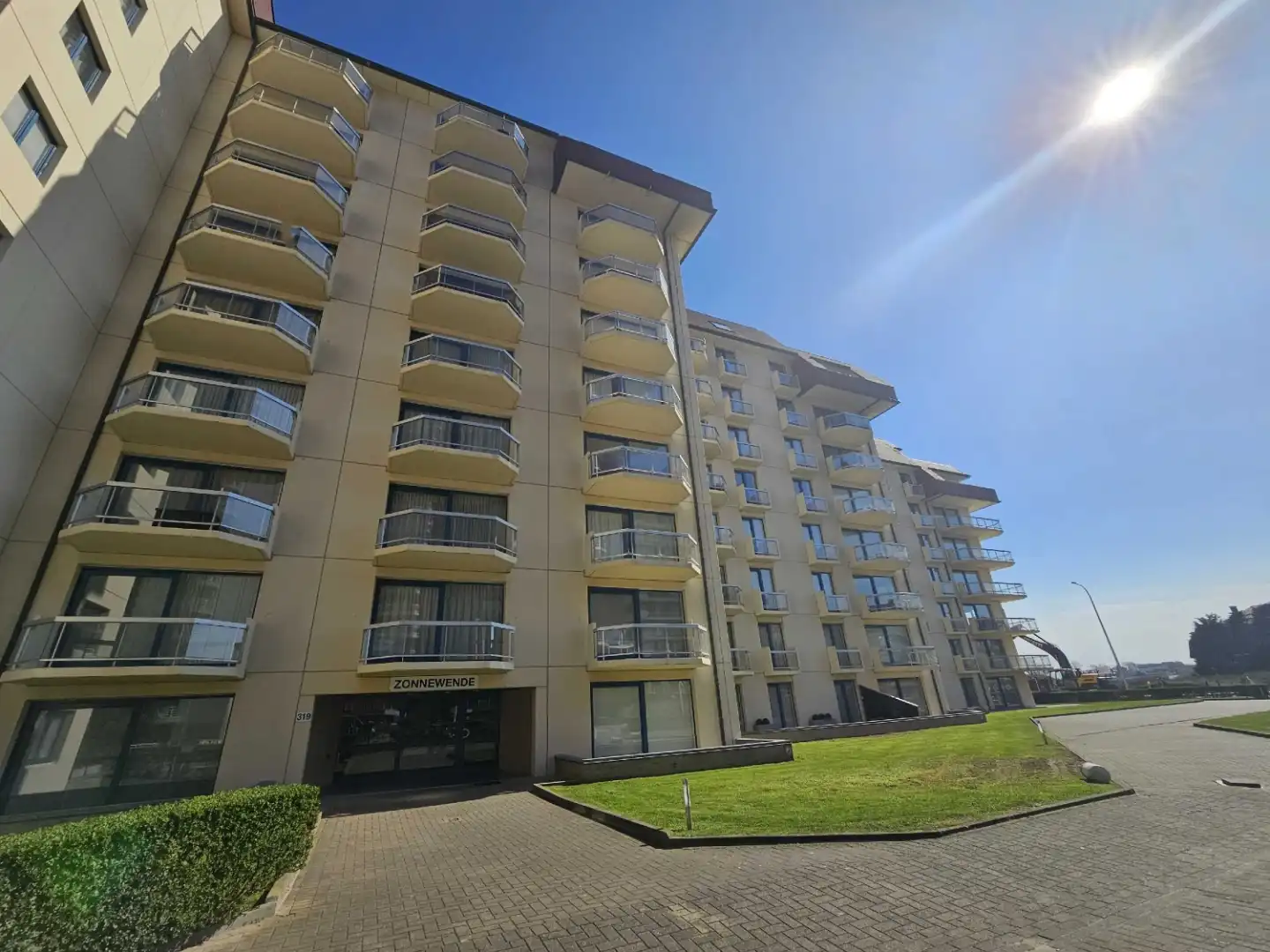 Appartement met zuidgericht terras nabij het strand te Nieuwpoort foto 12