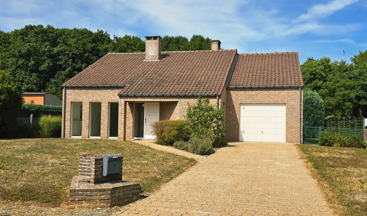 Hoofdfoto van de publicatie: Huis te koop