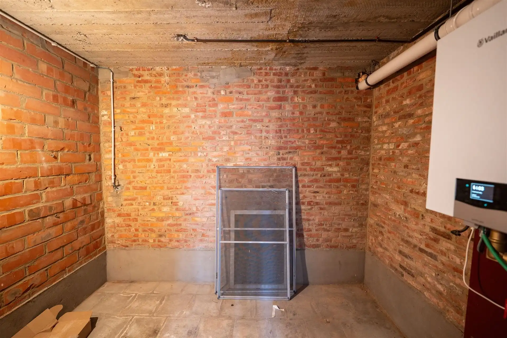 VOLLEDIGE GERENOVEERD 2-SLPK-APPARTEMENT GELEGEN OP DE 2de VERDIEPING foto 13