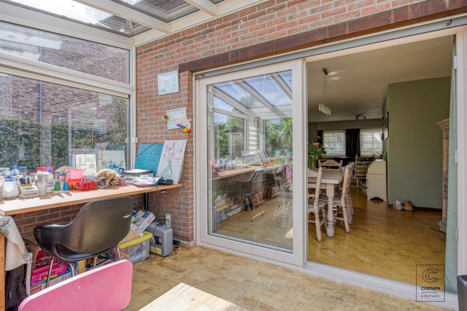 Ruime woning met 4 slaapkamers op een rustige ligging te Hoogstraten! foto 11