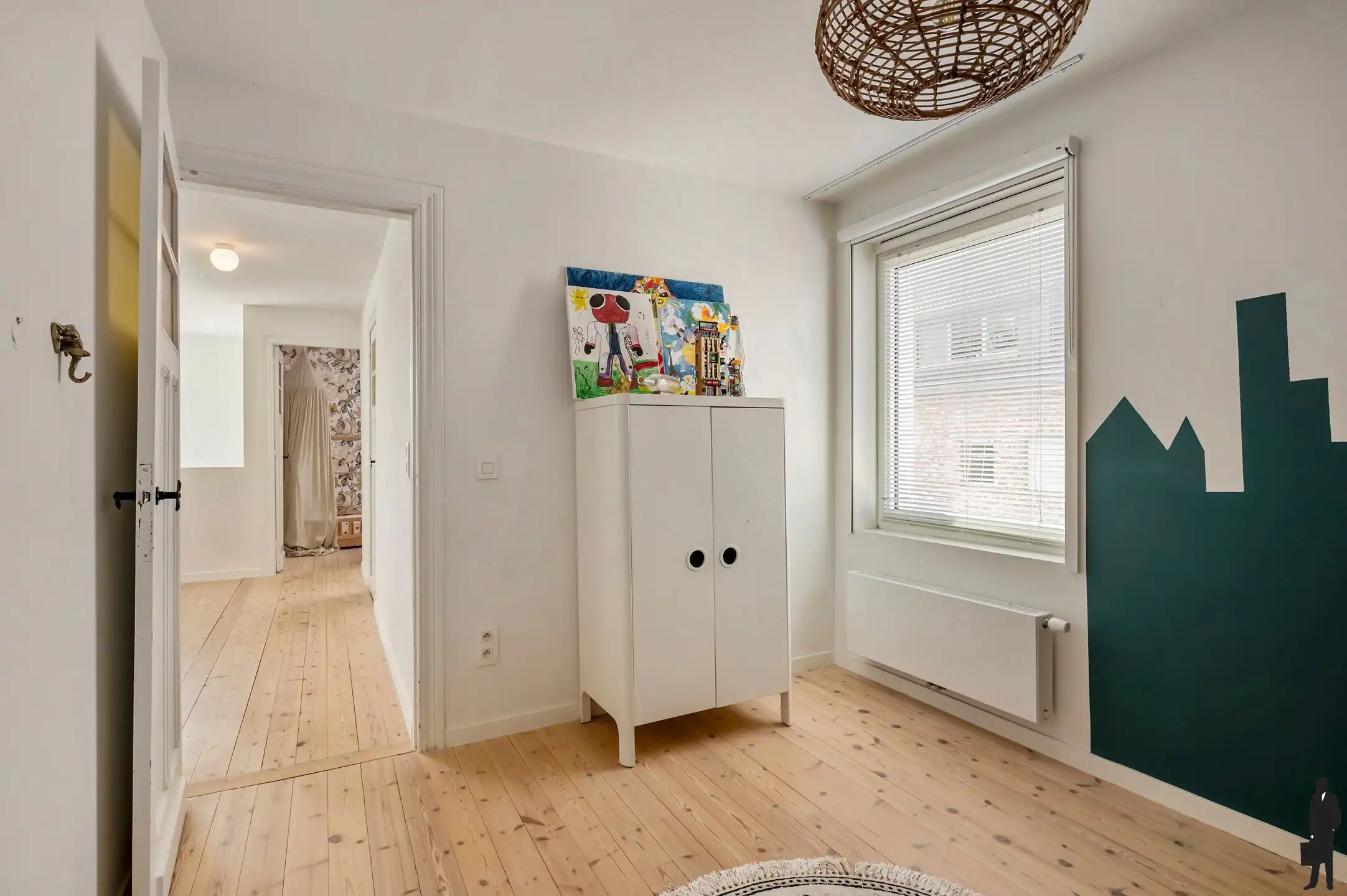 Moderne architecturale woning, gerenoveerd door Studio Noord, met oog voor detail en authenticiteit foto 25