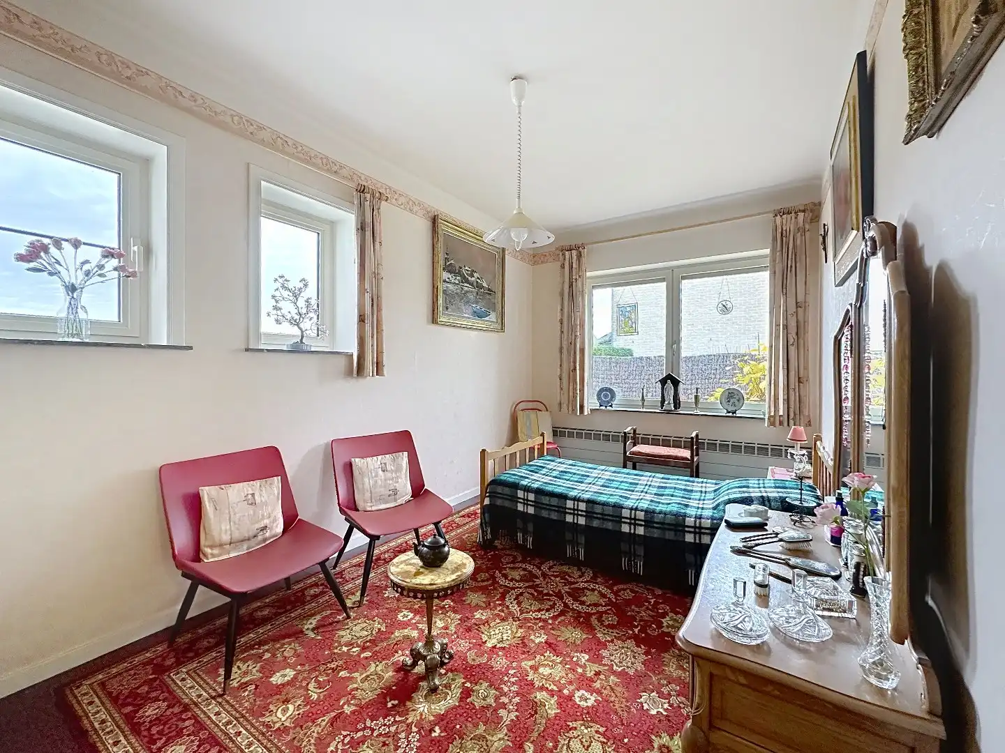 Ruimte, rust en potentieel in Bost! foto 11