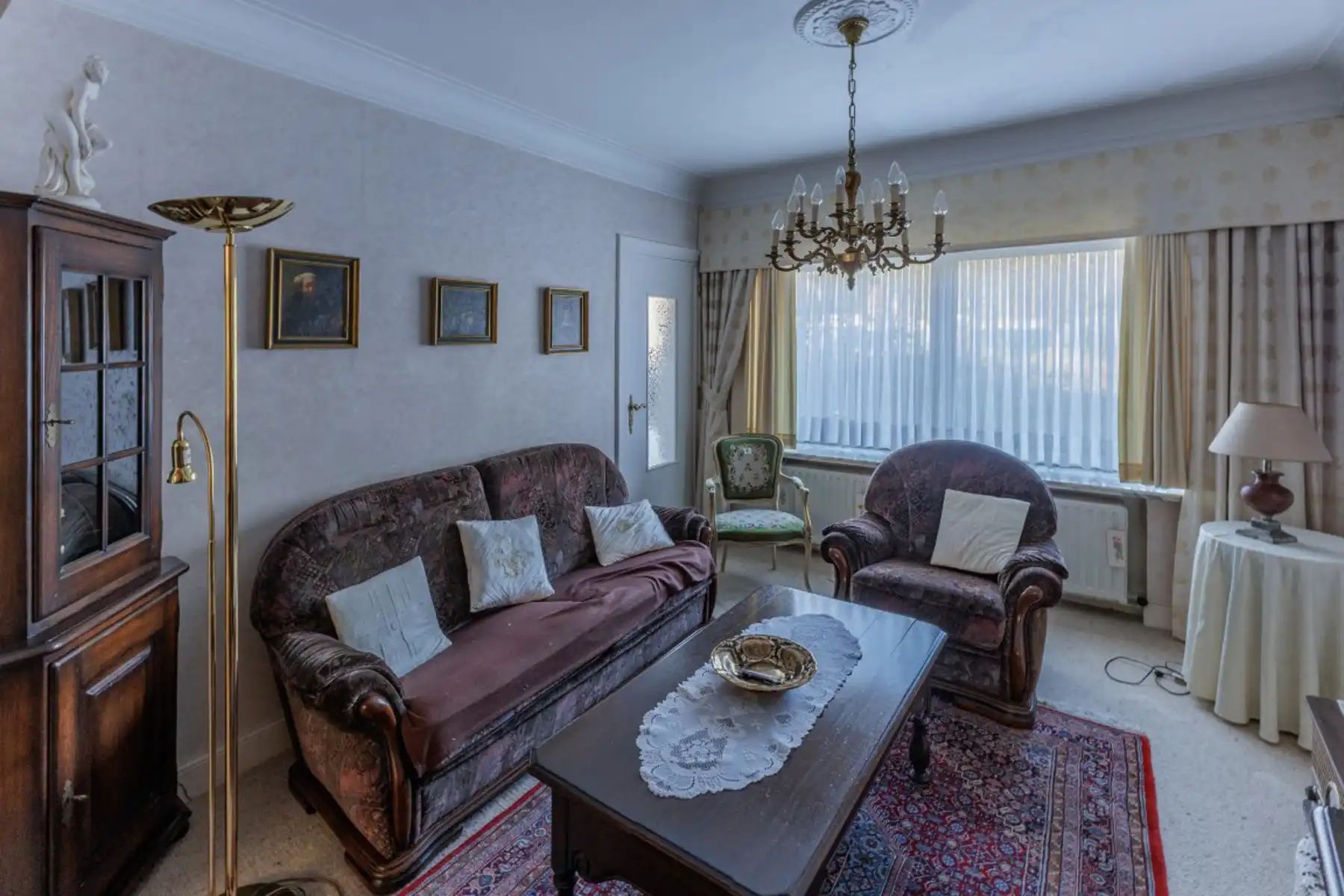 Ruime woning met 3 slaapkamers foto 5