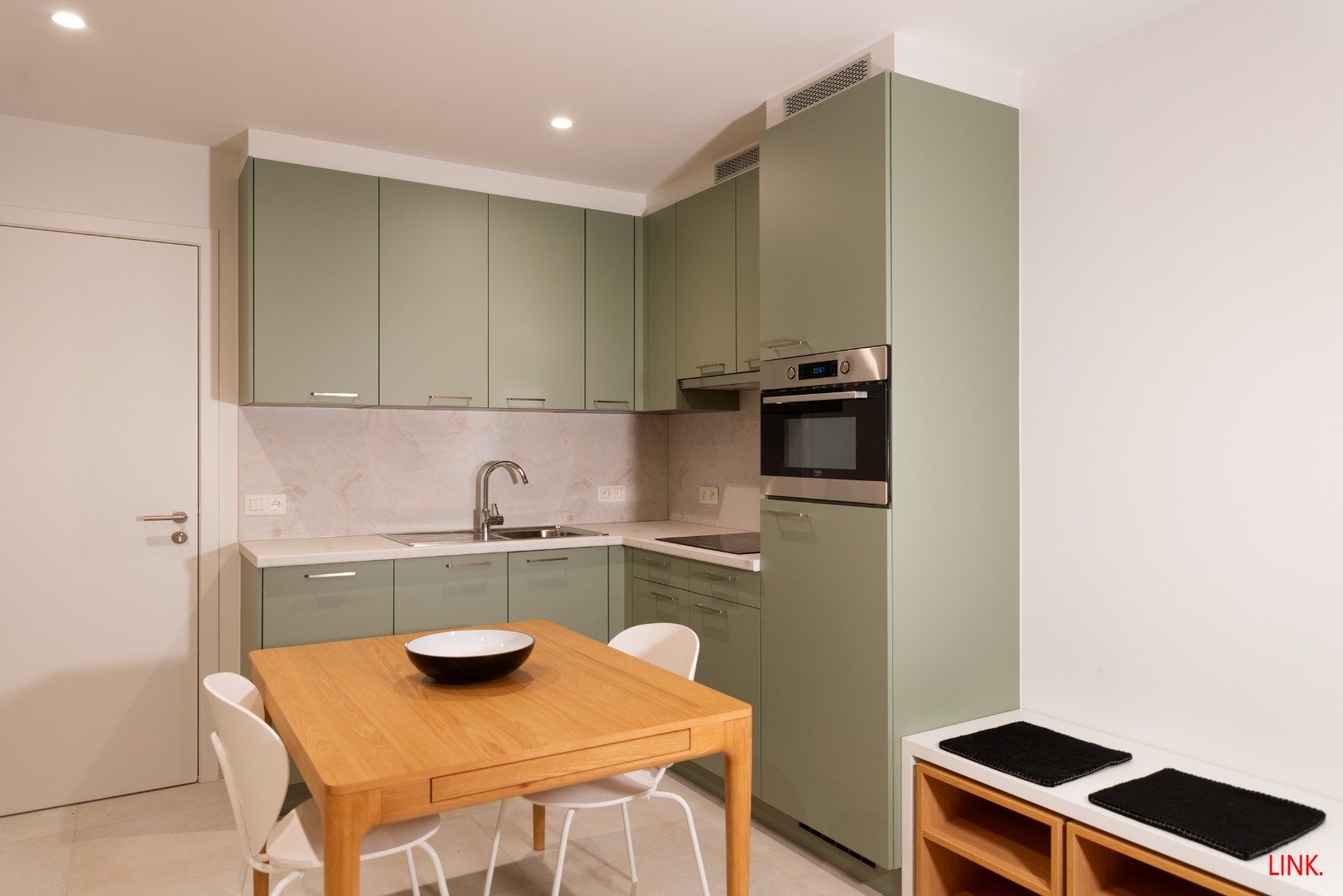 Volledig bemeubelde nieuwbouw studio in het centrum van Leuven  foto 6