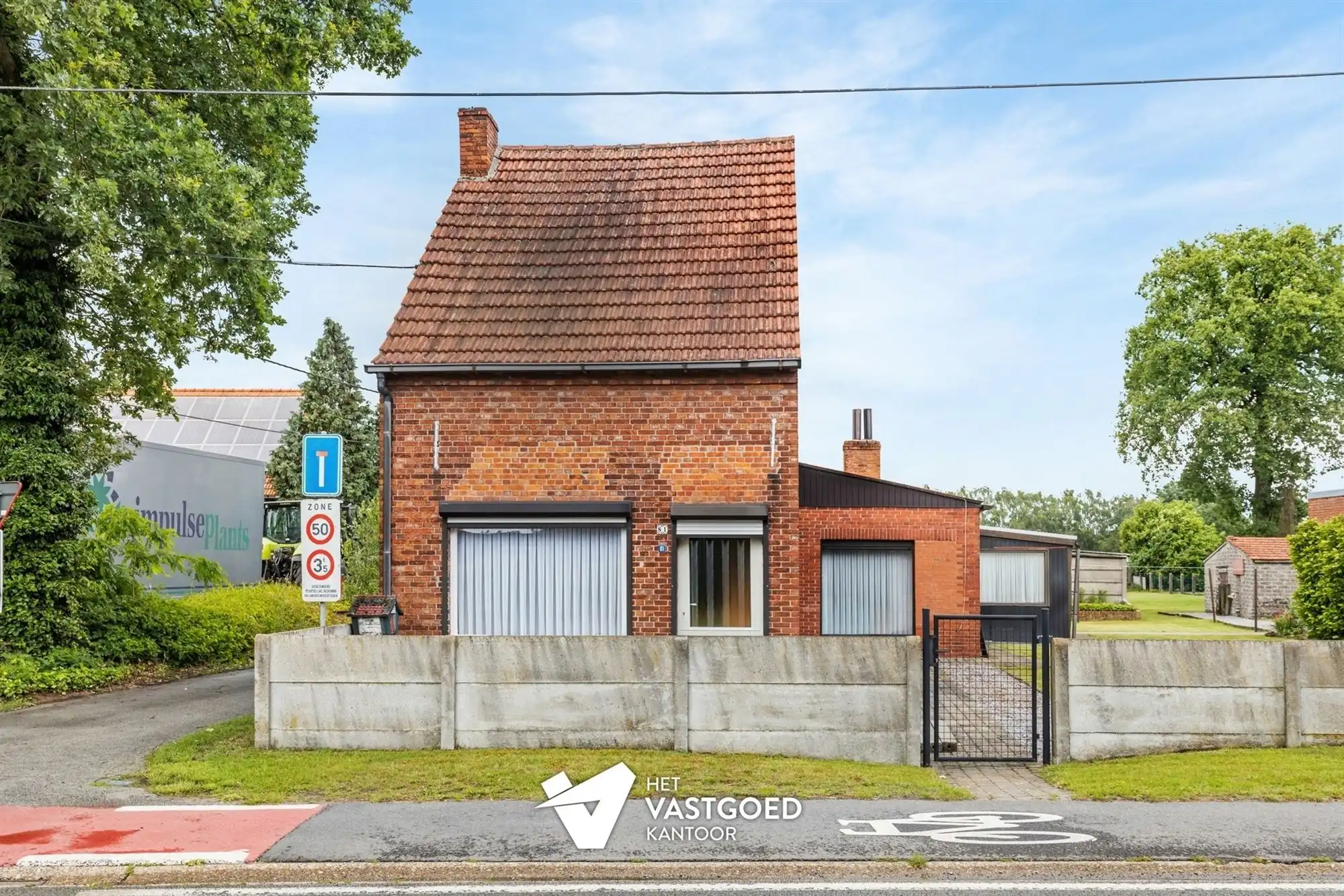 PERFECT ONDERHOUDEN WONING OP PRACHTIG PERCEEL NABIJ KEIHEUVEL foto 2