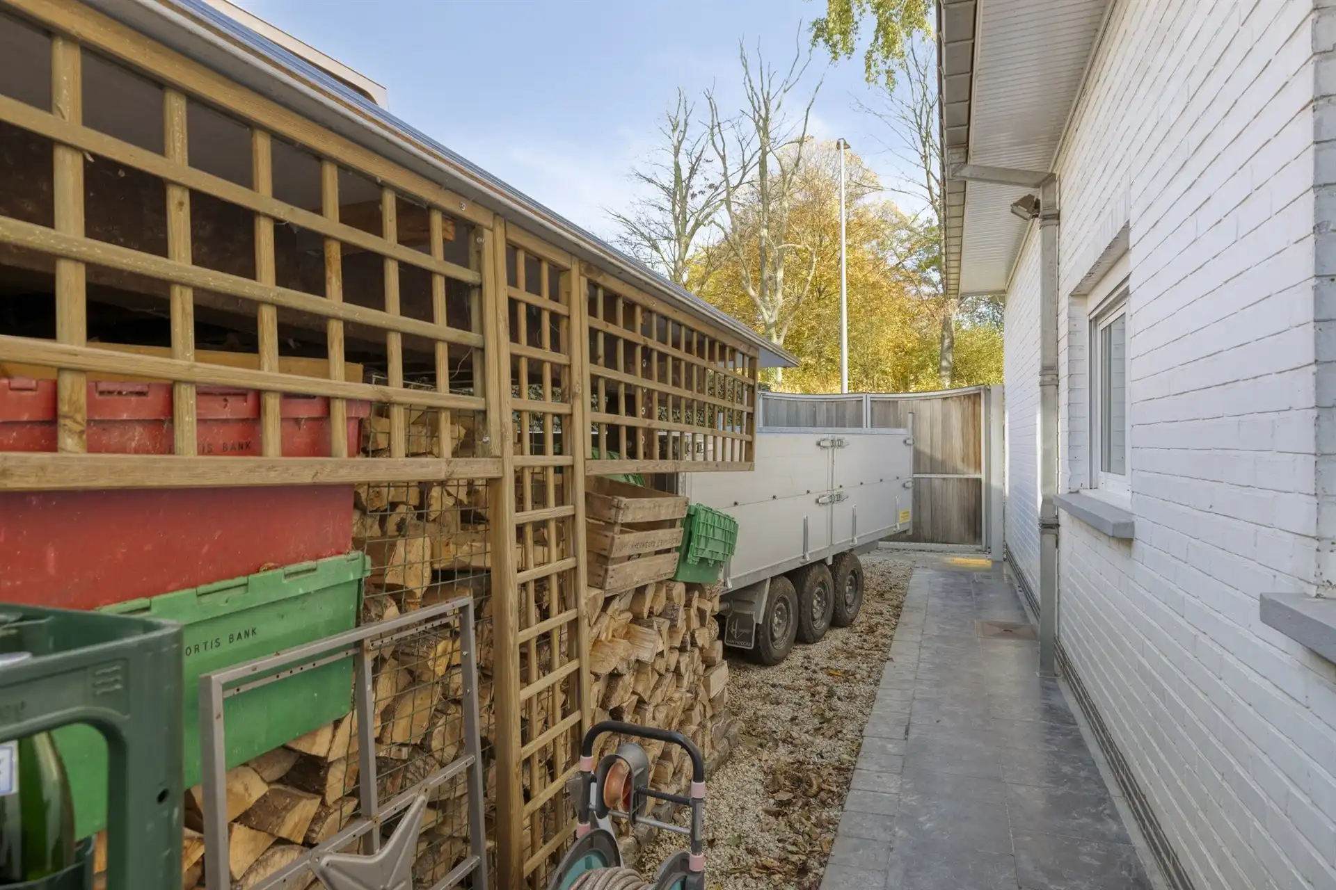 Karaktervolle, ruime villa met 4 slaapkamers foto 27