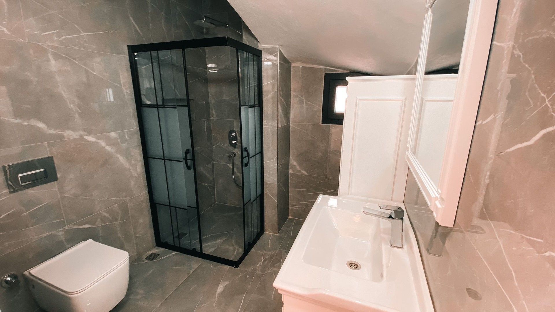 Moderne villa foto 10