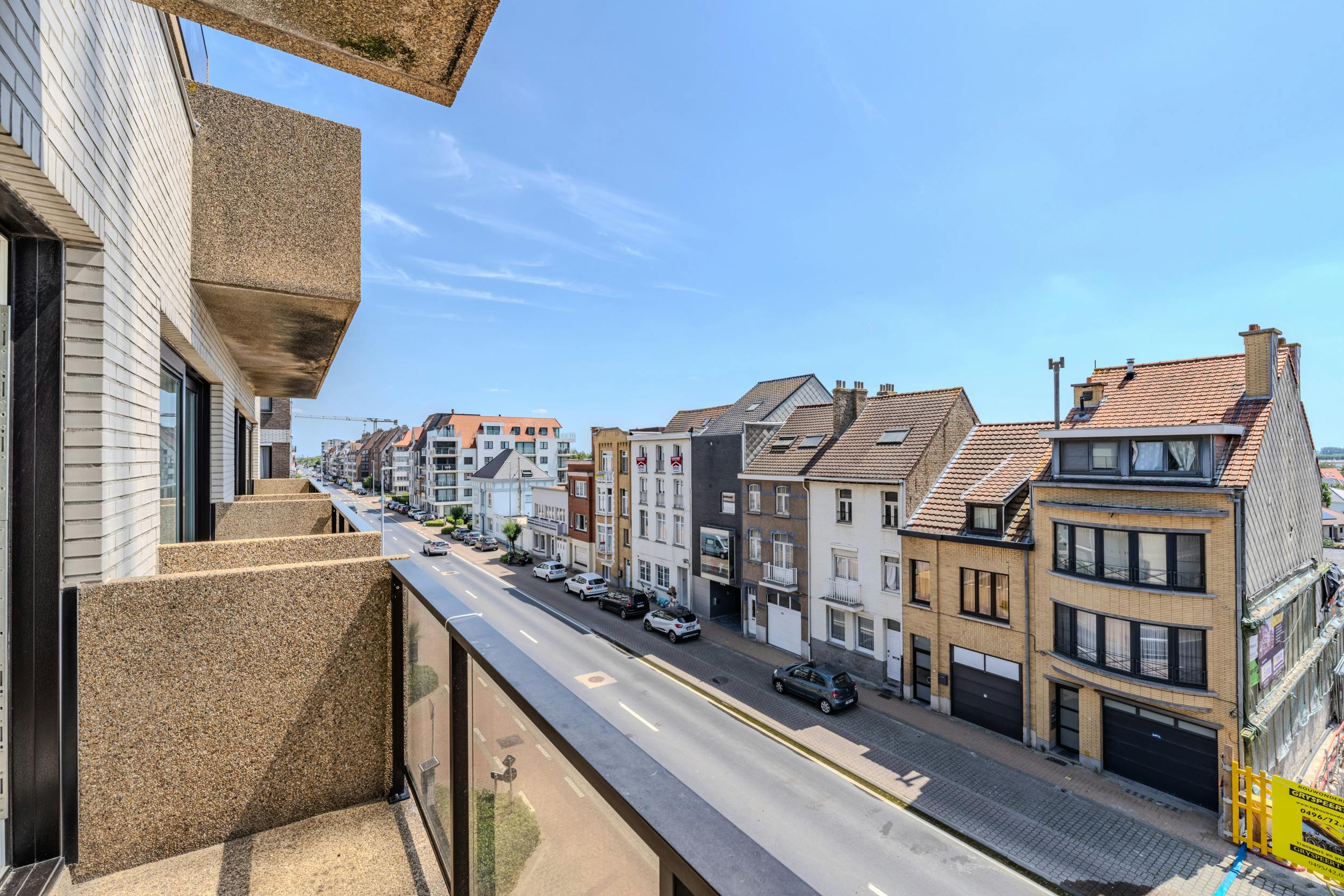 Studio met slaaphoek en zonnig terras te Middelkerke foto 13