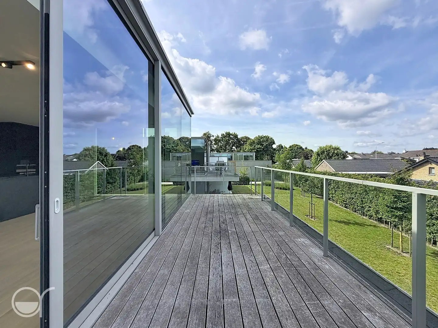 Luxe duplex appartement, autostaanplaats inbegrepen foto 6