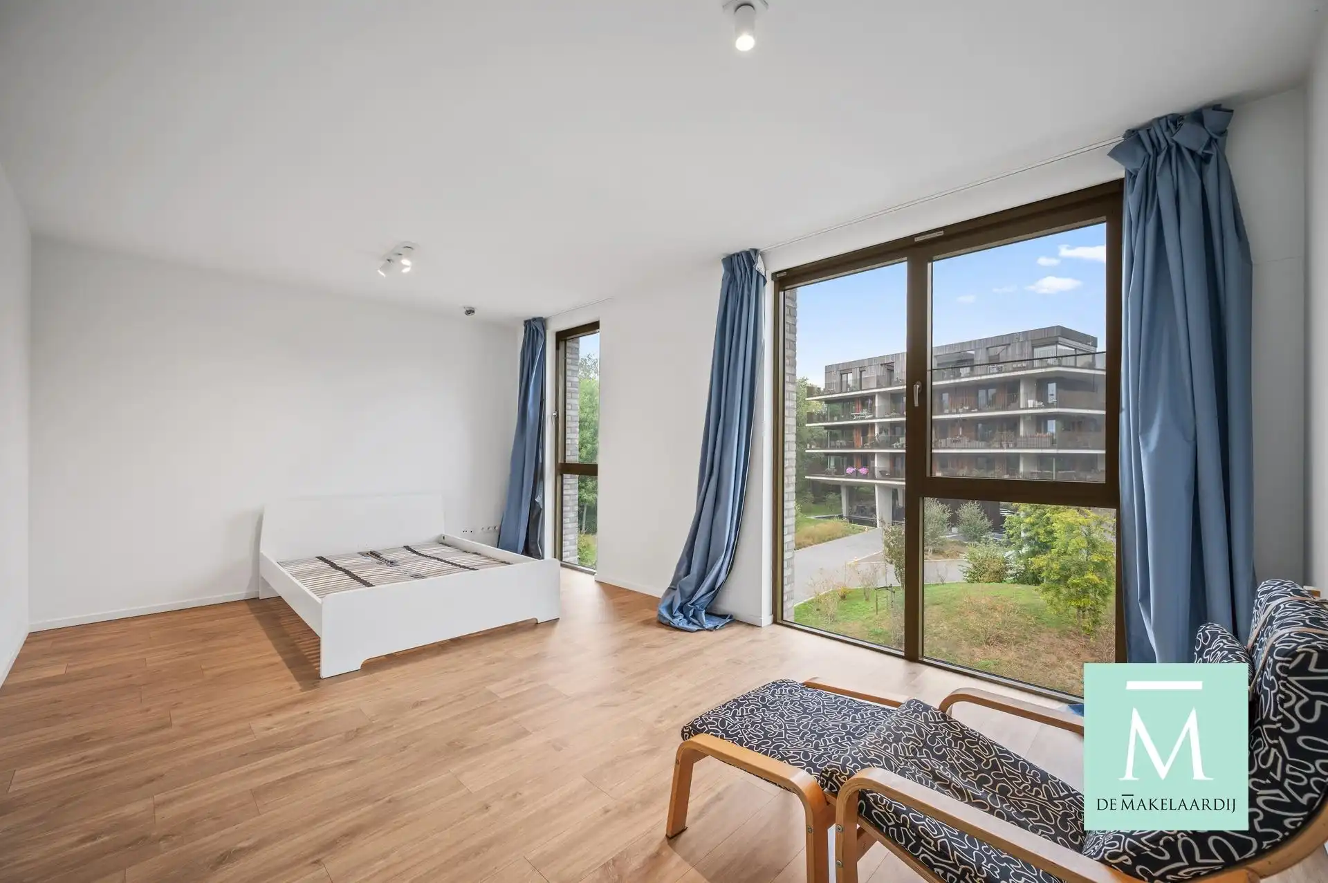 Stijlvol wonen in het groen met een prachtige zuidwestgerichte tuin! foto 6