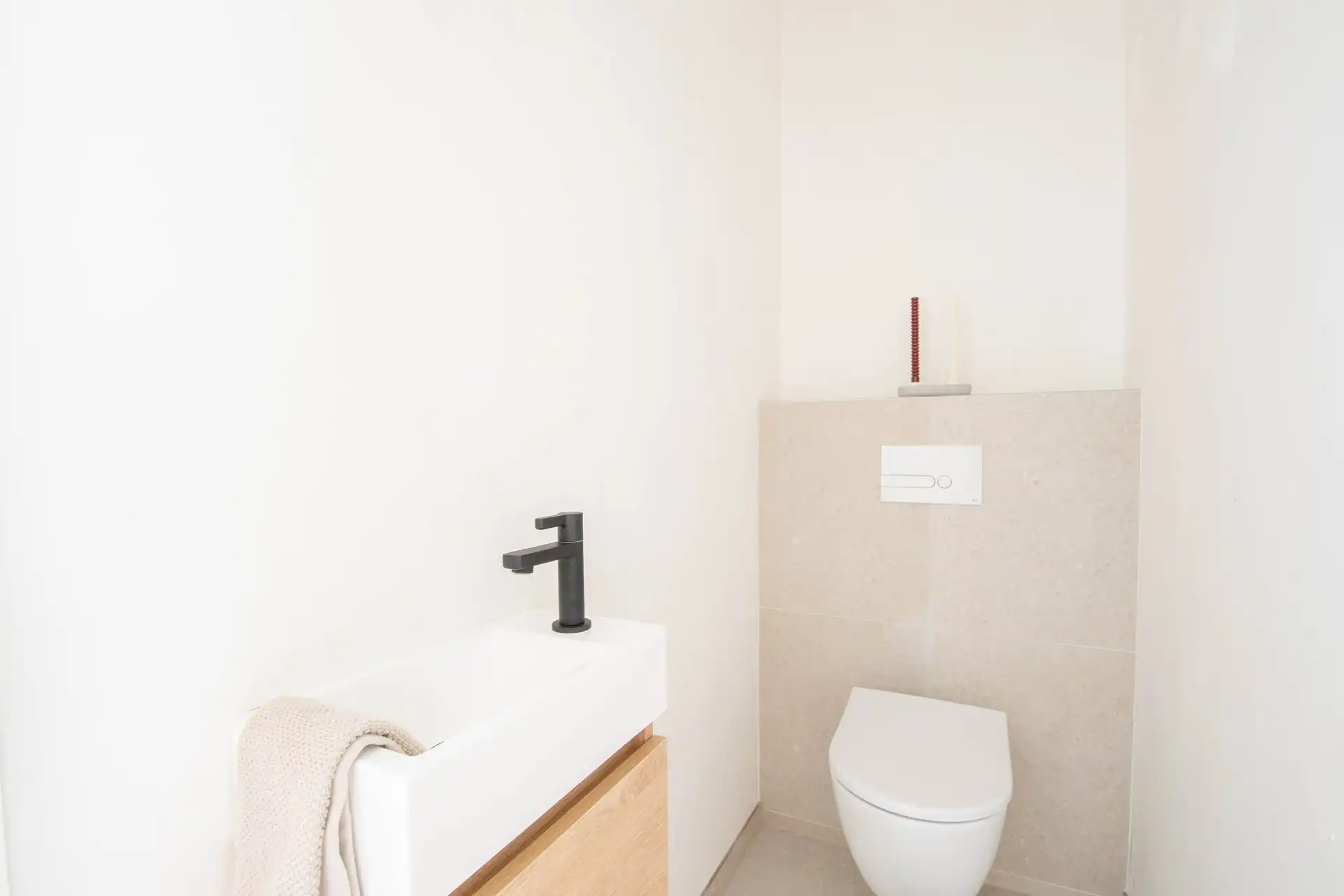 Afgewerkt nieuwbouwappartement met 3 slaapkamers & privé tuin (127m²) foto 11
