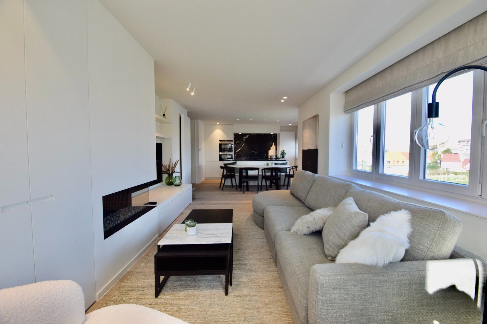 Gerenoveerd hoekappartement, heel rustig gelegen te Knokke,  genietend van een uitgestrekt zicht op het Zegemeer. foto 3