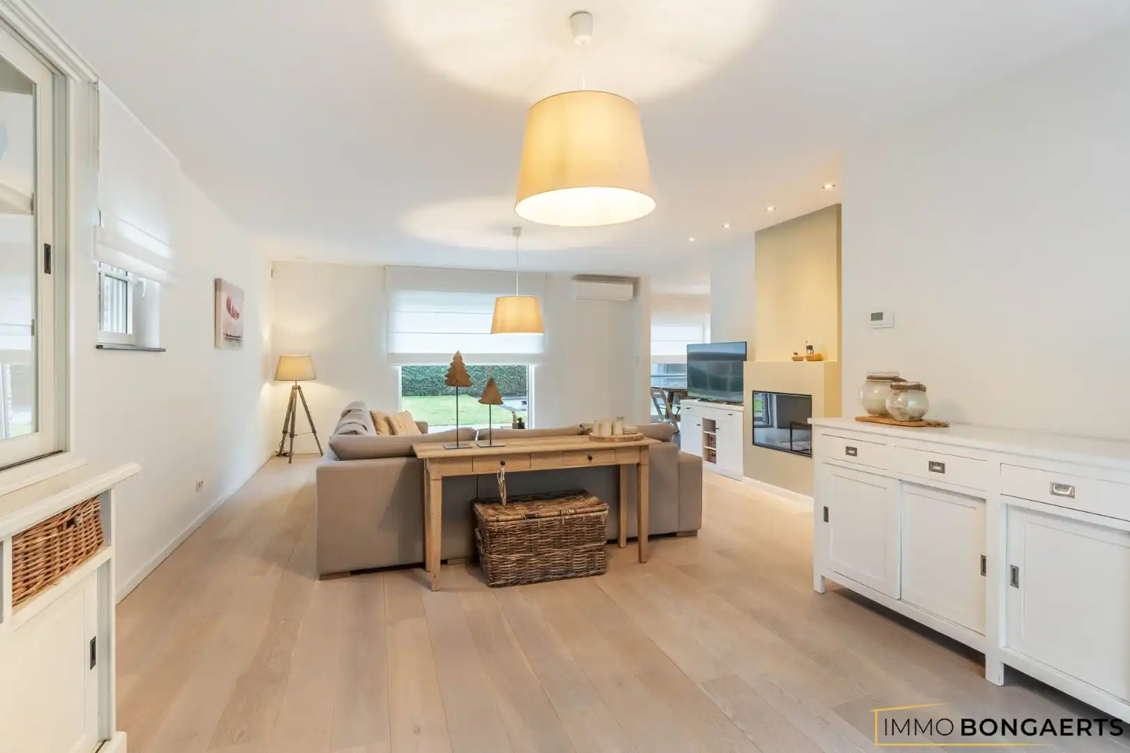 Prachtig afgewerkte woning met praktijkruimte foto 5