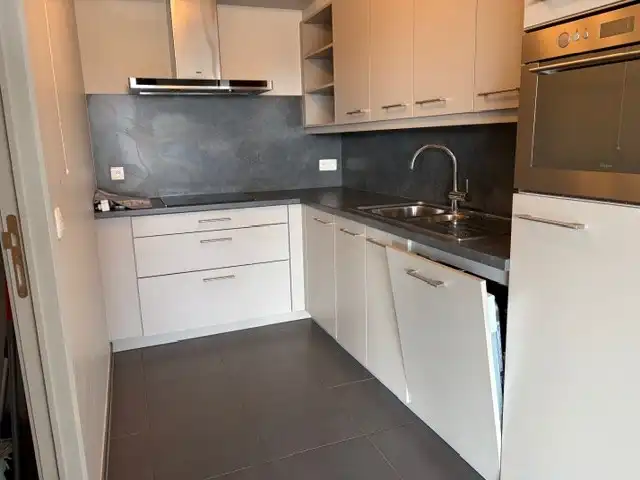 Ruim appartement met 2 slaapkamers + parkeerplaats  foto 3