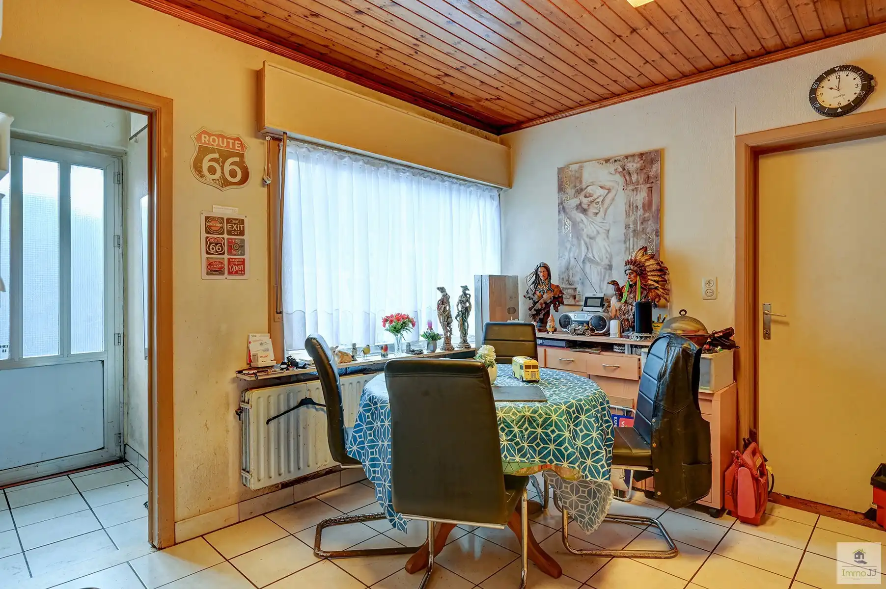 Te renoveren tweegezinswoning foto 16