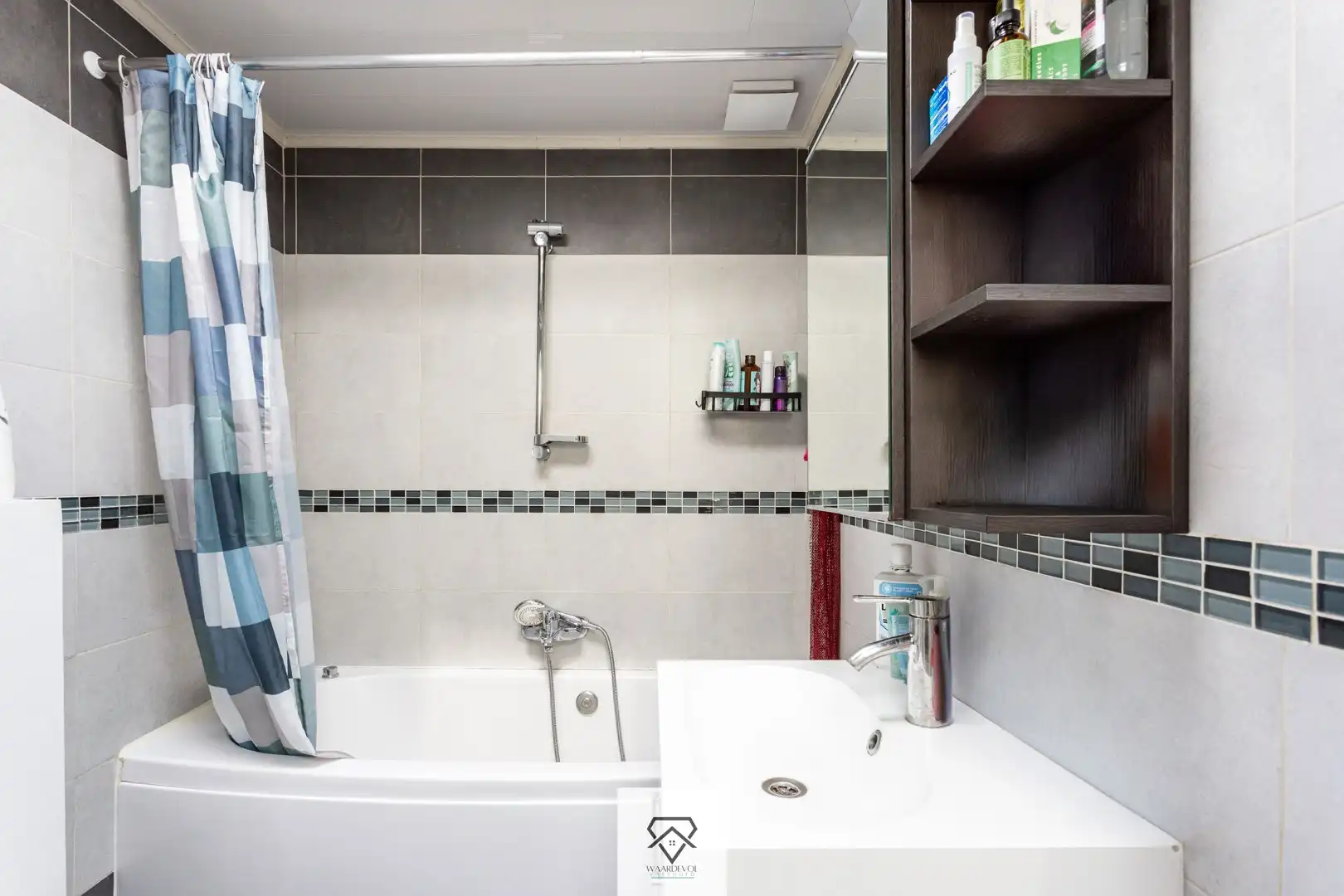 Mooie woning met EPC B, tuin en 3 slaapkamers in Wetteren foto 8