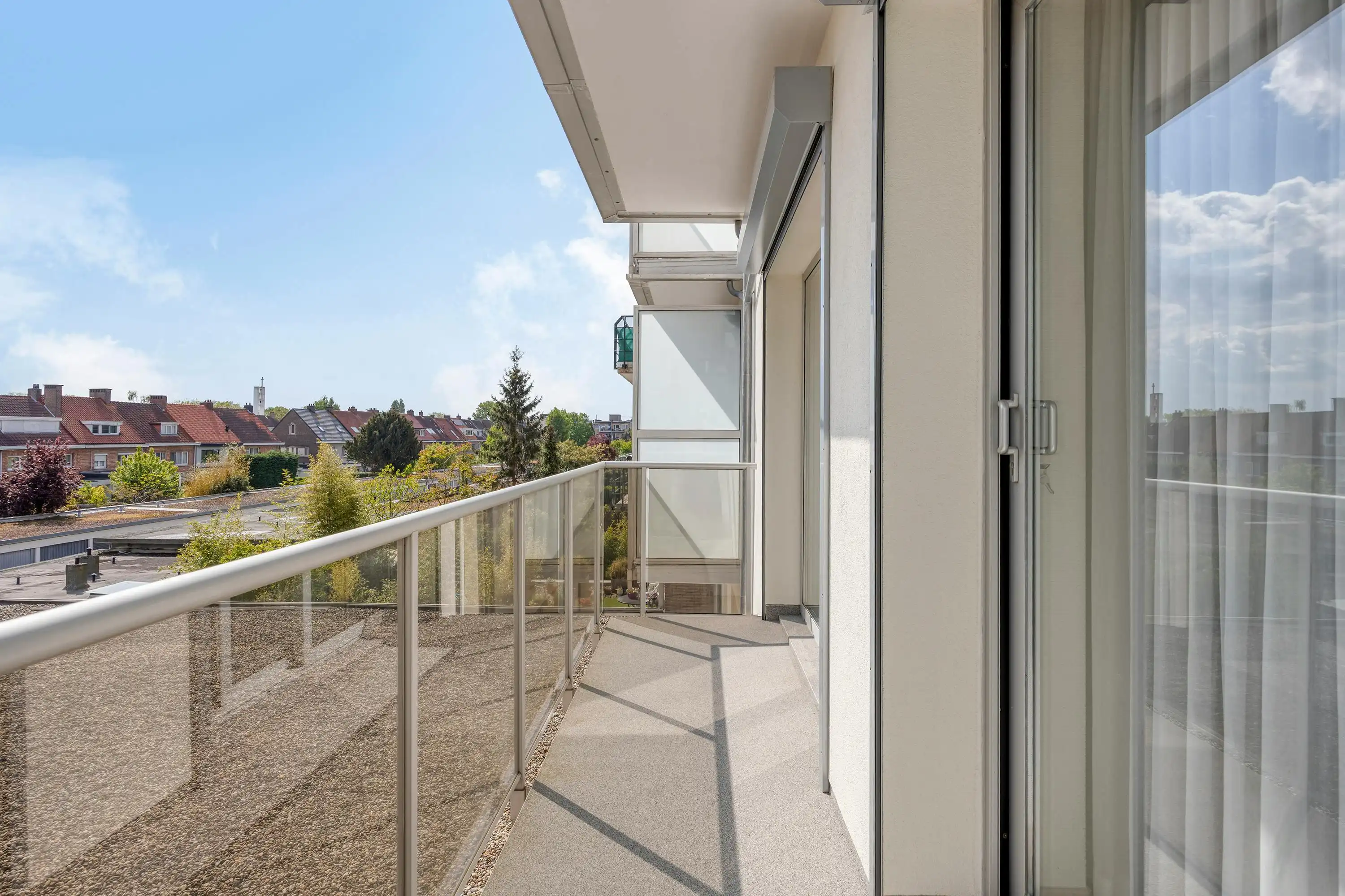 Zeer ruim en uniek appartement (214m²) te koop Linkeroever foto 4